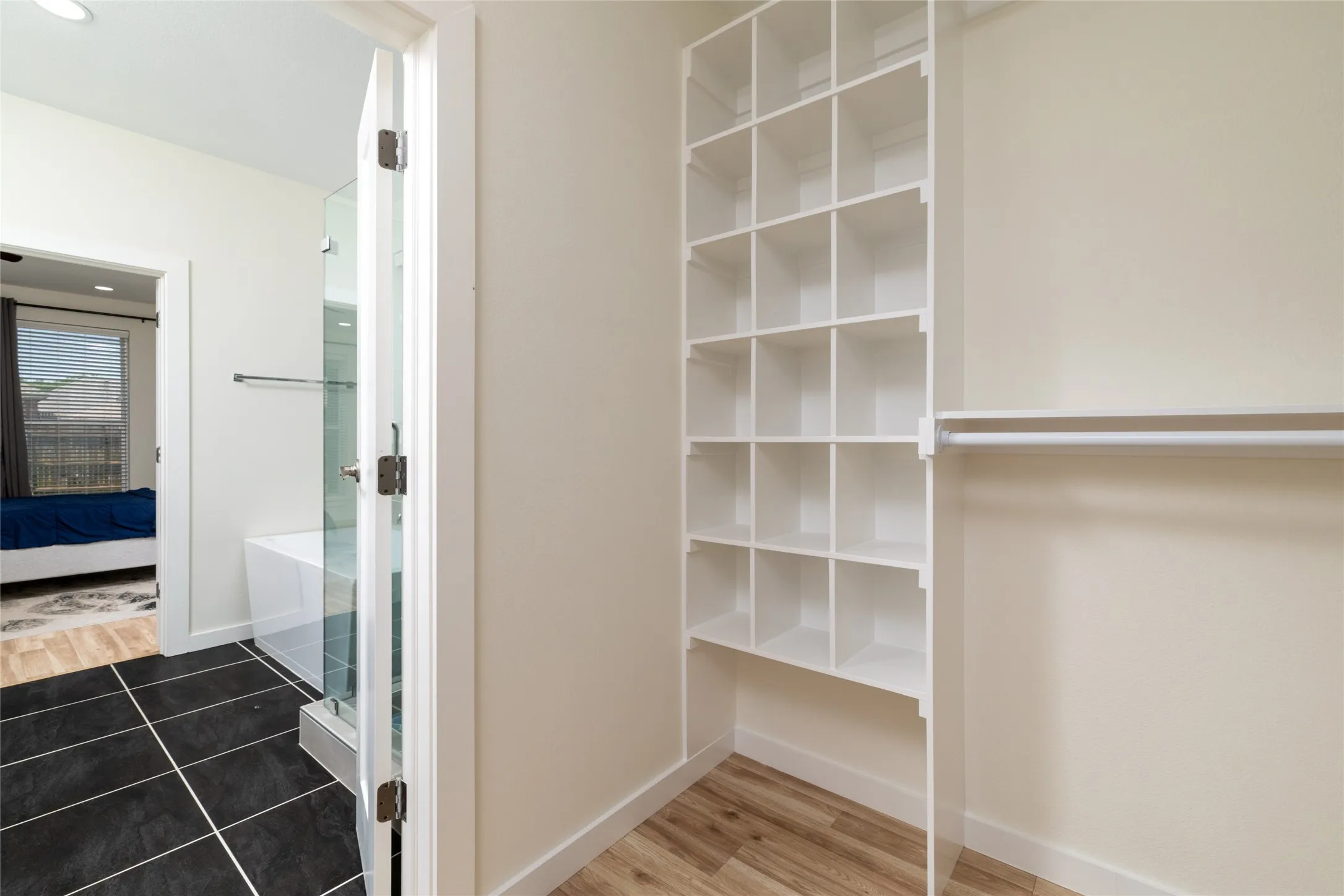 Single Family Residence For Sale in Tarrant County , 66 Lucas Lane, Edgecliff Village, Texas 76134, 4 Bedroom, 2 Bathroom, 2 Garage spaces, 2,351 Sqft, built in 2023, mls#21340243, Real Estate Agent in Edgecliff Village, Homes For Sale in Tarrant county, Homes For Sale in Edgecliff Village, Realtor in Edgecliff Village Texas, Real Estate Brokerage Independent Realty Texas, Luminita Cordes Realtor