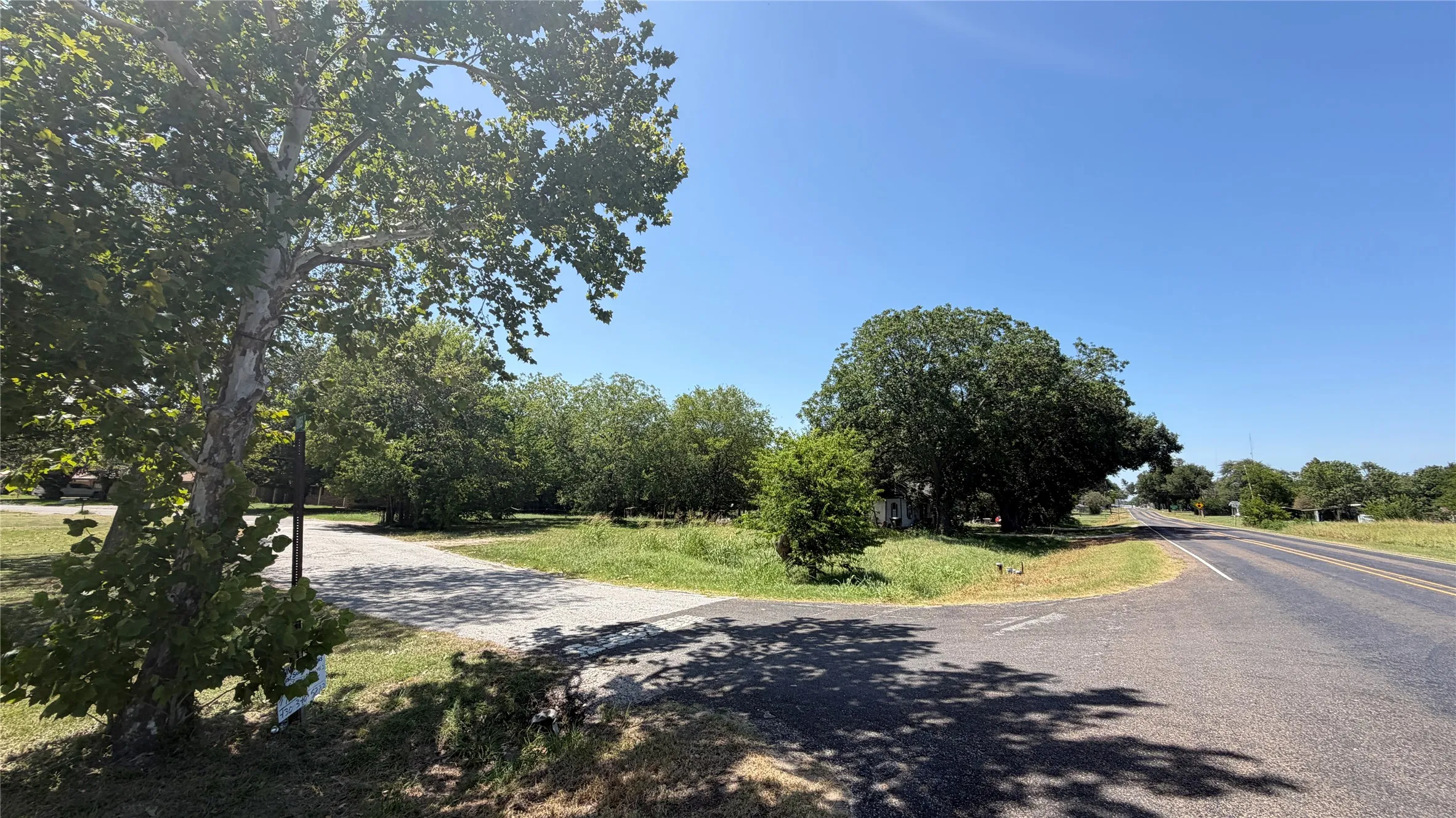Unimproved Land For Sale in Navarro County , TBS Daniel Drive, Kerens, Texas 75144, 0, 0, Garage spaces, 0 Sqft, built in 0, mls#21341558, Real Estate Agent in Kerens, Homes For Sale in Navarro county, Homes For Sale in Kerens, Realtor in Kerens Texas, Real Estate Brokerage Independent Realty Texas, Luminita Cordes Realtor