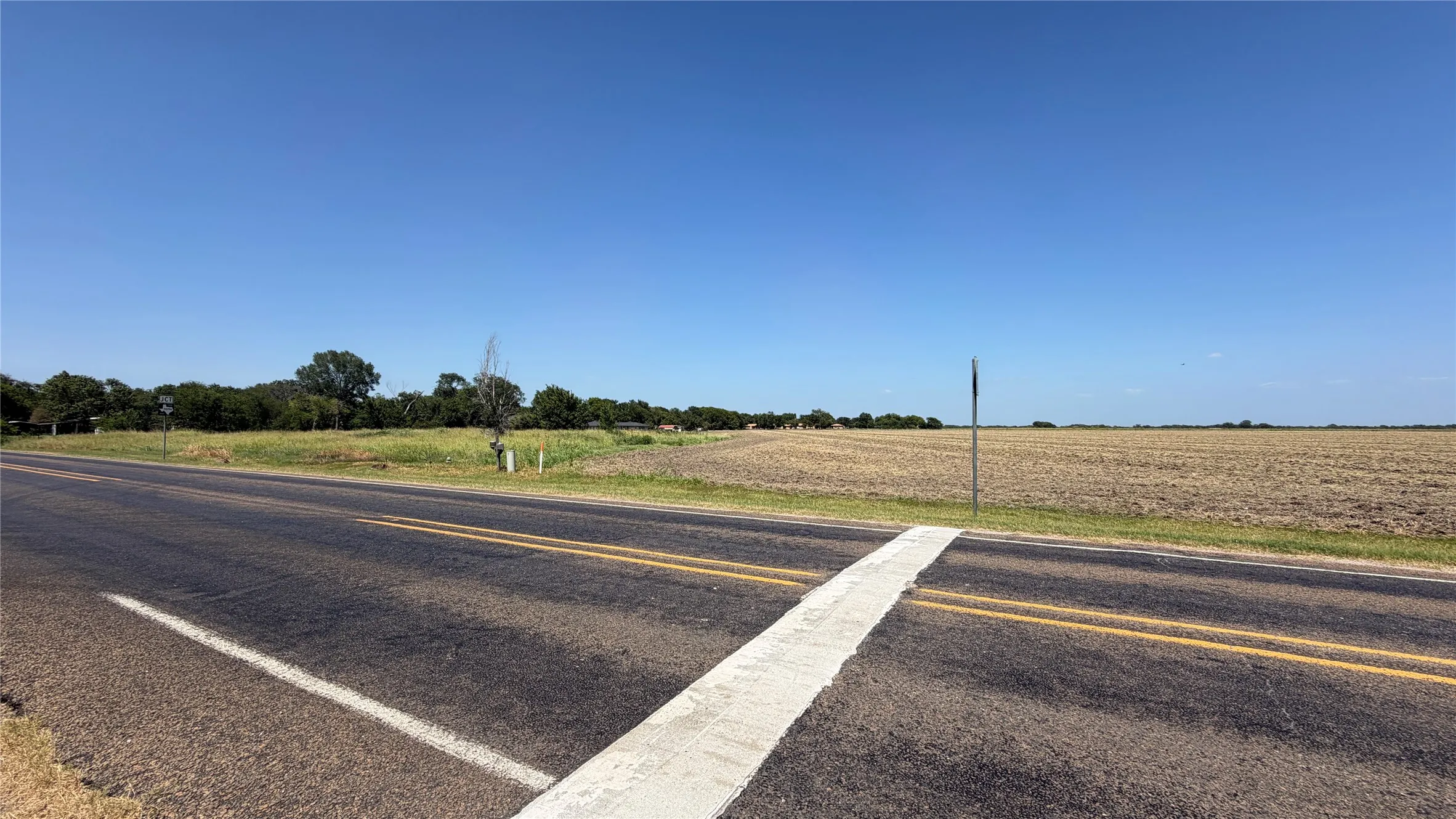 Unimproved Land For Sale in Navarro County , TBS Daniel Drive, Kerens, Texas 75144, 0, 0, Garage spaces, 0 Sqft, built in 0, mls#21341558, Real Estate Agent in Kerens, Homes For Sale in Navarro county, Homes For Sale in Kerens, Realtor in Kerens Texas, Real Estate Brokerage Independent Realty Texas, Luminita Cordes Realtor