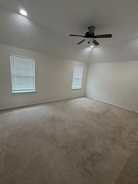 Single Family Residence For Sale in Collin County , 1928 Green Terrace Drive, Royse City, Texas 75189, 5 Bedroom, 3 Bathroom, 2 Garage spaces, 2,420 Sqft, built in 2018, mls#21341564, Real Estate Agent in Royse City, Homes For Sale in Collin county, Homes For Sale in Royse City, Realtor in Royse City Texas, Real Estate Brokerage Independent Realty Texas, Luminita Cordes Realtor