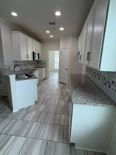 Single Family Residence For Sale in Collin County , 1928 Green Terrace Drive, Royse City, Texas 75189, 5 Bedroom, 3 Bathroom, 2 Garage spaces, 2,420 Sqft, built in 2018, mls#21341564, Real Estate Agent in Royse City, Homes For Sale in Collin county, Homes For Sale in Royse City, Realtor in Royse City Texas, Real Estate Brokerage Independent Realty Texas, Luminita Cordes Realtor