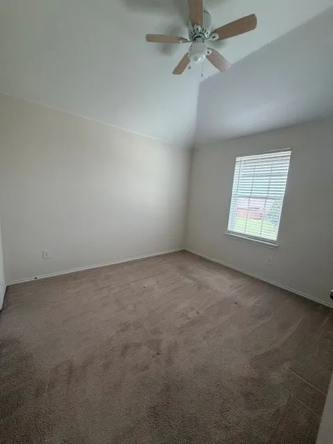 Single Family Residence For Sale in Collin County , 1928 Green Terrace Drive, Royse City, Texas 75189, 5 Bedroom, 3 Bathroom, 2 Garage spaces, 2,420 Sqft, built in 2018, mls#21341564, Real Estate Agent in Royse City, Homes For Sale in Collin county, Homes For Sale in Royse City, Realtor in Royse City Texas, Real Estate Brokerage Independent Realty Texas, Luminita Cordes Realtor