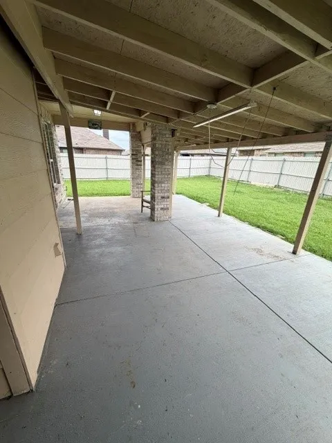 Single Family Residence For Sale in Collin County , 1928 Green Terrace Drive, Royse City, Texas 75189, 5 Bedroom, 3 Bathroom, 2 Garage spaces, 2,420 Sqft, built in 2018, mls#21341564, Real Estate Agent in Royse City, Homes For Sale in Collin county, Homes For Sale in Royse City, Realtor in Royse City Texas, Real Estate Brokerage Independent Realty Texas, Luminita Cordes Realtor