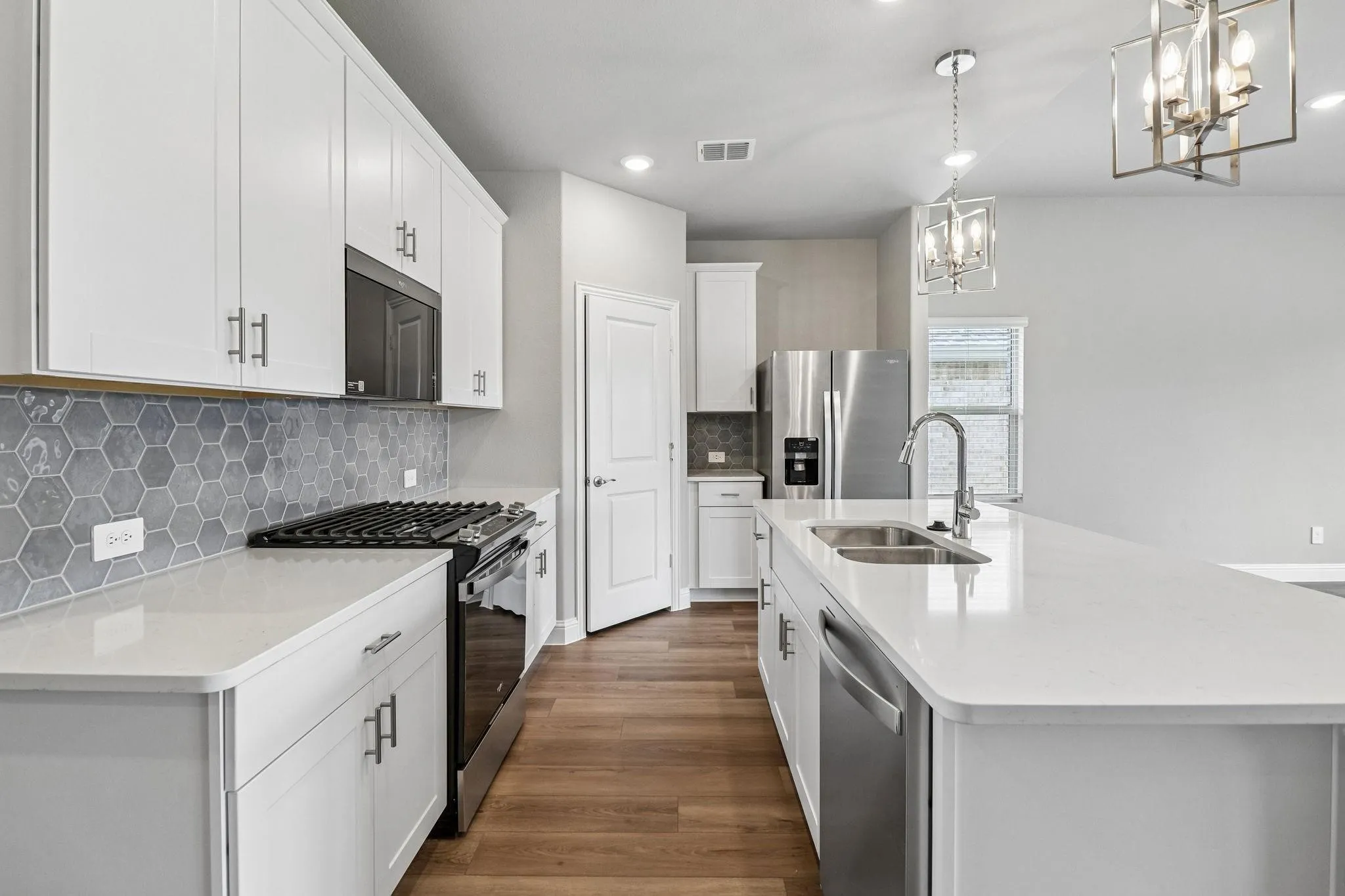 Single Family Residence For Rent in Collin County , 6206 Castamere Drive, Mc Kinney, Texas 75071, 6 Bedrooms, 3 Bathrooms, 2 Garage spaces, 2,791 Sqft, built in 2026, Price $3,999, mls#21341568, Real Estate Agent in Mc Kinney, Homes For Rent in Collin county, Homes For Rent in Mc Kinney, Realtor in Mc Kinney Texas, Real Estate Brokerage Independent Realty Texas, Luminita Cordes Realtor