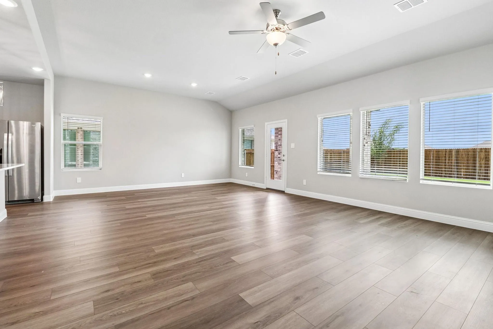 Single Family Residence For Rent in Collin County , 6206 Castamere Drive, Mc Kinney, Texas 75071, 6 Bedrooms, 3 Bathrooms, 2 Garage spaces, 2,791 Sqft, built in 2026, Price $3,999, mls#21341568, Real Estate Agent in Mc Kinney, Homes For Rent in Collin county, Homes For Rent in Mc Kinney, Realtor in Mc Kinney Texas, Real Estate Brokerage Independent Realty Texas, Luminita Cordes Realtor