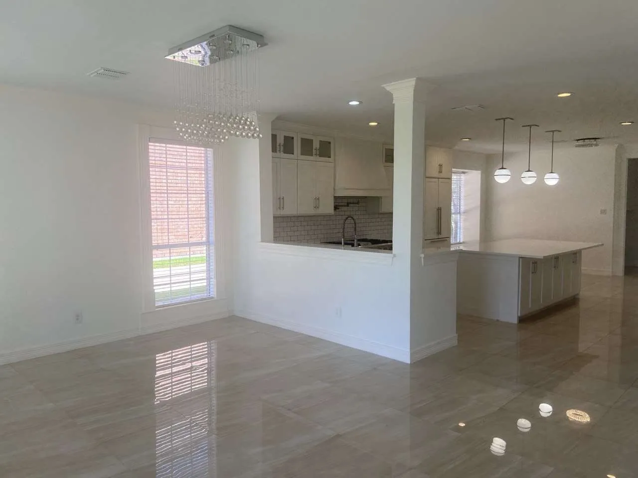 Single Family Residence For Sale in Dallas County , 714 E Peninsula Drive, Coppell, Texas 75019, 6 Bedroom, 5 Bathroom, 3 Garage spaces, 5,711 Sqft, built in 1996, Price $1,299,900, mls#21341569, Real Estate Agent in Coppell, Homes For Sale in Dallas county, Homes For Sale in Coppell, Realtor in Coppell Texas, Real Estate Brokerage Independent Realty Texas, Luminita Cordes Realtor