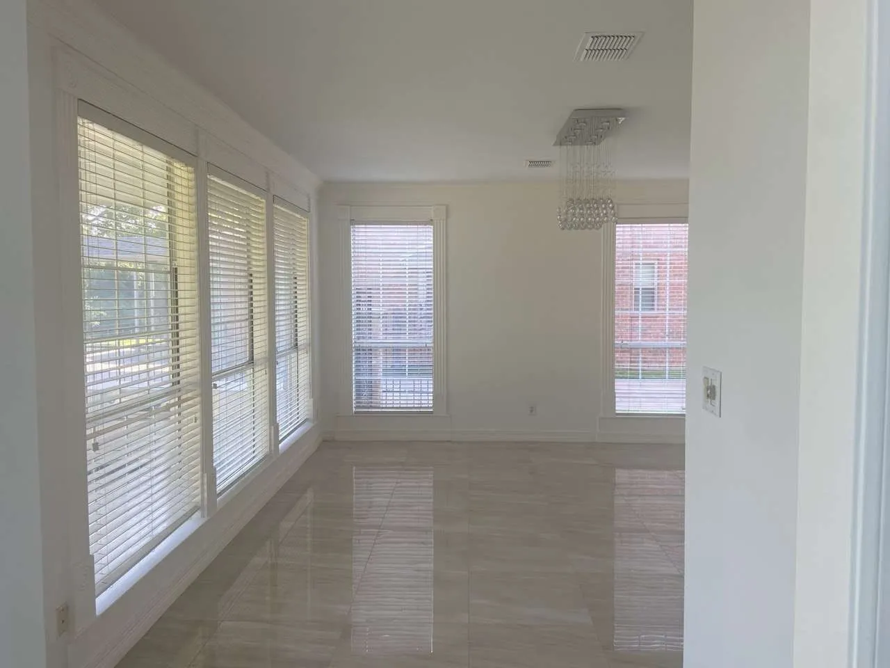 Single Family Residence For Sale in Dallas County , 714 E Peninsula Drive, Coppell, Texas 75019, 6 Bedroom, 5 Bathroom, 3 Garage spaces, 5,711 Sqft, built in 1996, Price $1,299,900, mls#21341569, Real Estate Agent in Coppell, Homes For Sale in Dallas county, Homes For Sale in Coppell, Realtor in Coppell Texas, Real Estate Brokerage Independent Realty Texas, Luminita Cordes Realtor