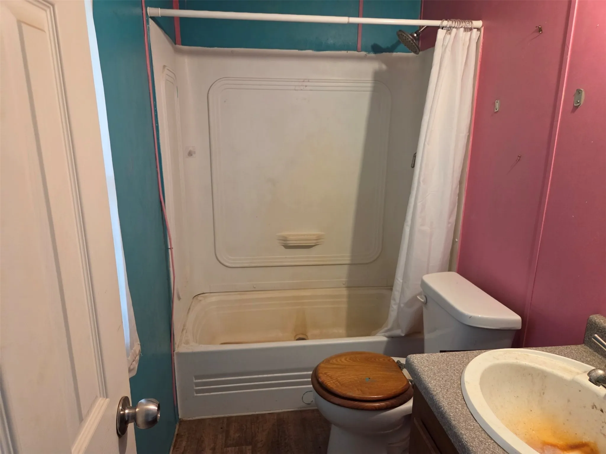 Mobile Home For Sale in Grayson County , 126 Tipps Road, Whitesboro, Texas 76273, 4 Bedroom, 2 Bathroom, Garage spaces, 1,280 Sqft, built in 2015, mls#21341578, Real Estate Agent in Whitesboro, Homes For Sale in Grayson county, Homes For Sale in Whitesboro, Realtor in Whitesboro Texas, Real Estate Brokerage Independent Realty Texas, Luminita Cordes Realtor