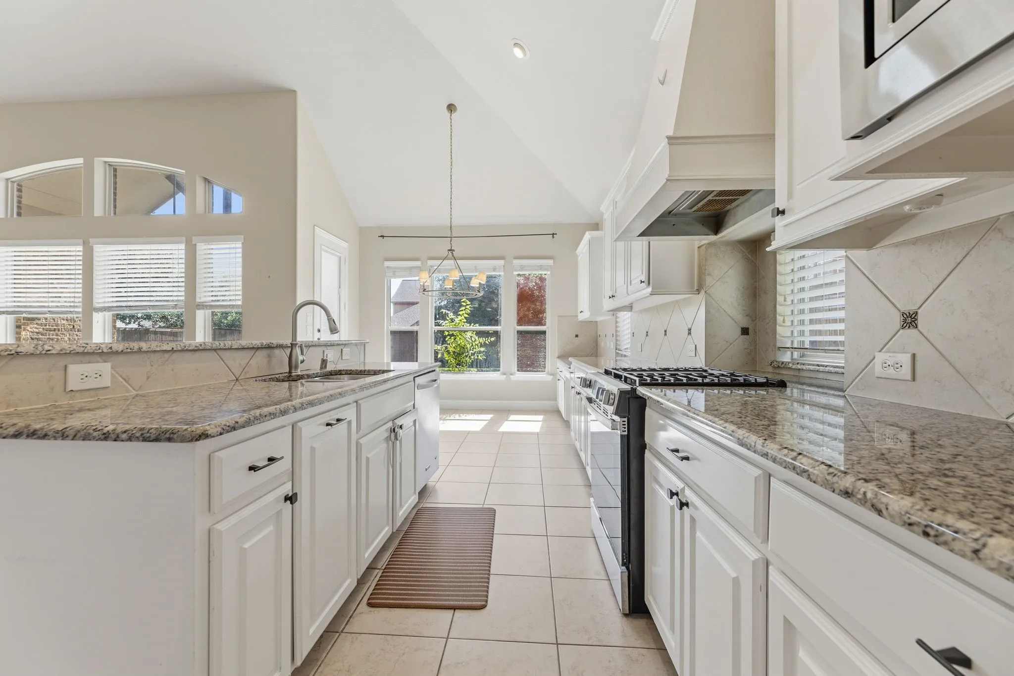 Single Family Residence For Rent in Collin County , 4405 Jubilee Drive, Mc Kinney, Texas 75070, 5 Bedroom, 4 Bathroom, 2 Garage spaces, 3,630 Sqft, built in 2014, mls#21341589, Real Estate Agent in Mc Kinney, Homes For Rent in Collin county, Homes For Rent in Mc Kinney, Realtor in Mc Kinney Texas, Real Estate Brokerage Independent Realty Texas, Luminita Cordes Realtor