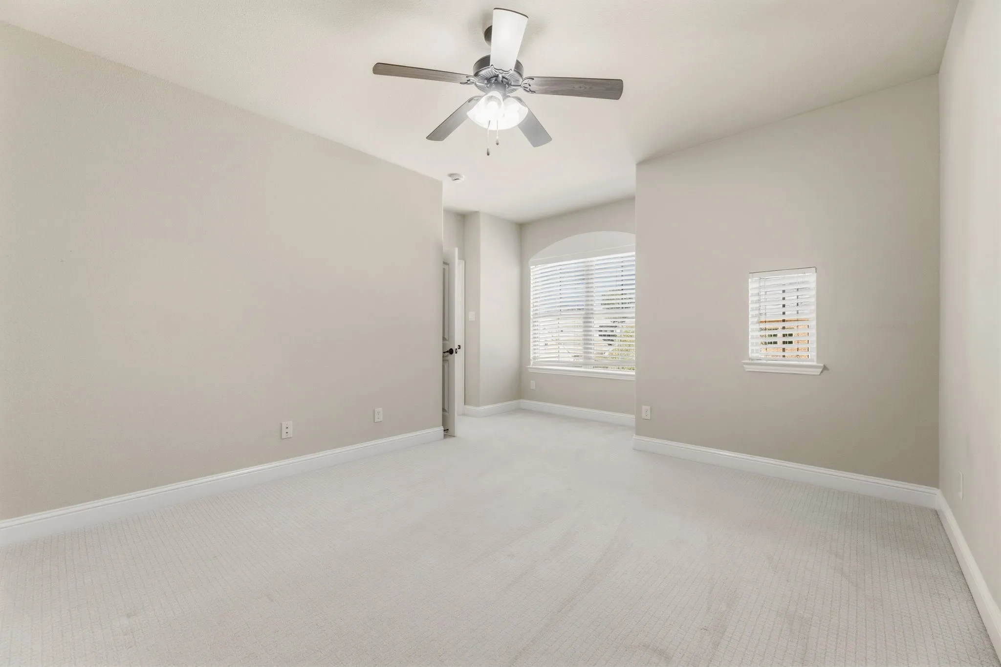 Single Family Residence For Rent in Collin County , 4405 Jubilee Drive, Mc Kinney, Texas 75070, 5 Bedroom, 4 Bathroom, 2 Garage spaces, 3,630 Sqft, built in 2014, mls#21341589, Real Estate Agent in Mc Kinney, Homes For Rent in Collin county, Homes For Rent in Mc Kinney, Realtor in Mc Kinney Texas, Real Estate Brokerage Independent Realty Texas, Luminita Cordes Realtor