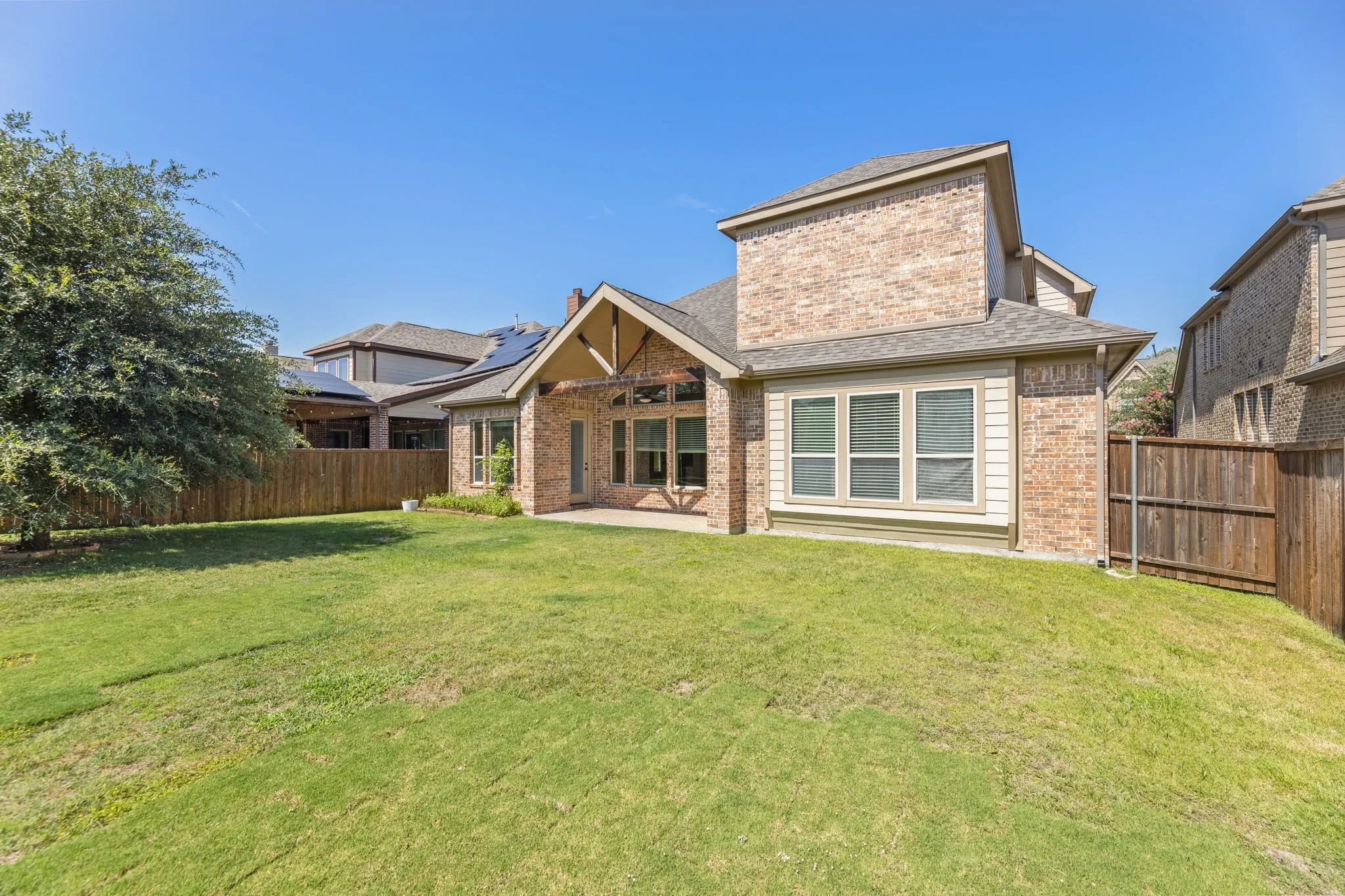 Single Family Residence For Rent in Collin County , 4405 Jubilee Drive, Mc Kinney, Texas 75070, 5 Bedroom, 4 Bathroom, 2 Garage spaces, 3,630 Sqft, built in 2014, mls#21341589, Real Estate Agent in Mc Kinney, Homes For Rent in Collin county, Homes For Rent in Mc Kinney, Realtor in Mc Kinney Texas, Real Estate Brokerage Independent Realty Texas, Luminita Cordes Realtor