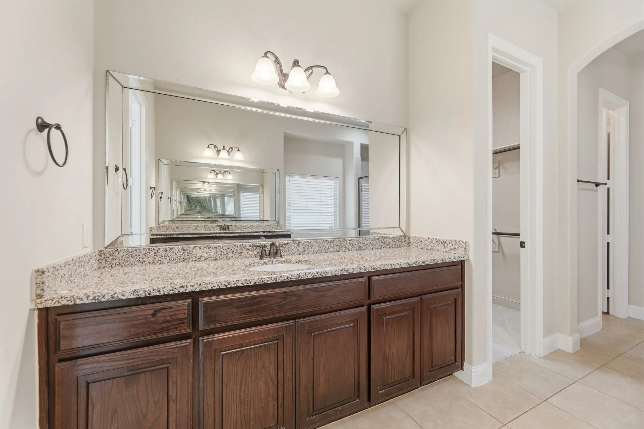 Single Family Residence For Rent in Collin County , 4405 Jubilee Drive, Mc Kinney, Texas 75070, 5 Bedroom, 4 Bathroom, 2 Garage spaces, 3,630 Sqft, built in 2014, mls#21341589, Real Estate Agent in Mc Kinney, Homes For Rent in Collin county, Homes For Rent in Mc Kinney, Realtor in Mc Kinney Texas, Real Estate Brokerage Independent Realty Texas, Luminita Cordes Realtor