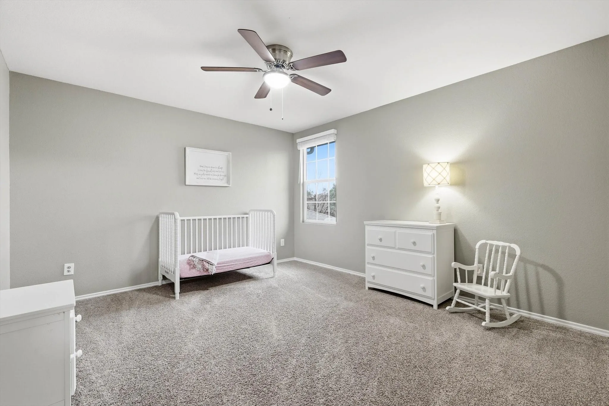 Single Family Residence For Sale in Denton County , 16637 Woodside Drive, Fort Worth, Texas 76247, 4 Bedroom, 3 Bathroom, 2 Garage spaces, 2,611 Sqft, built in 2005, mls#21341573, Real Estate Agent in Fort Worth, Homes For Sale in Denton county, Homes For Sale in Fort Worth, Realtor in Fort Worth Texas, Real Estate Brokerage Independent Realty Texas, Luminita Cordes Realtor