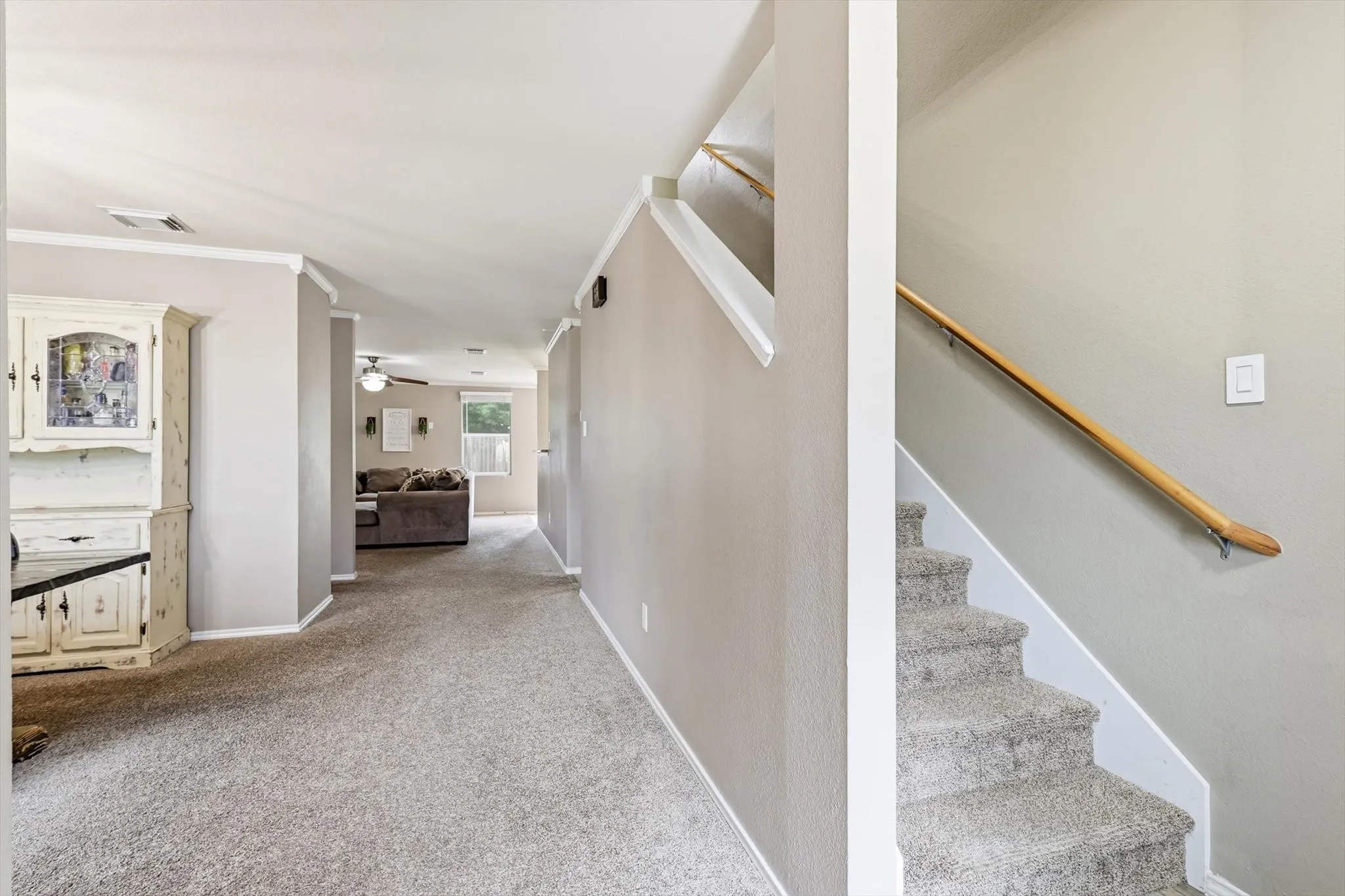 Single Family Residence For Sale in Denton County , 16637 Woodside Drive, Fort Worth, Texas 76247, 4 Bedroom, 3 Bathroom, 2 Garage spaces, 2,611 Sqft, built in 2005, mls#21341573, Real Estate Agent in Fort Worth, Homes For Sale in Denton county, Homes For Sale in Fort Worth, Realtor in Fort Worth Texas, Real Estate Brokerage Independent Realty Texas, Luminita Cordes Realtor