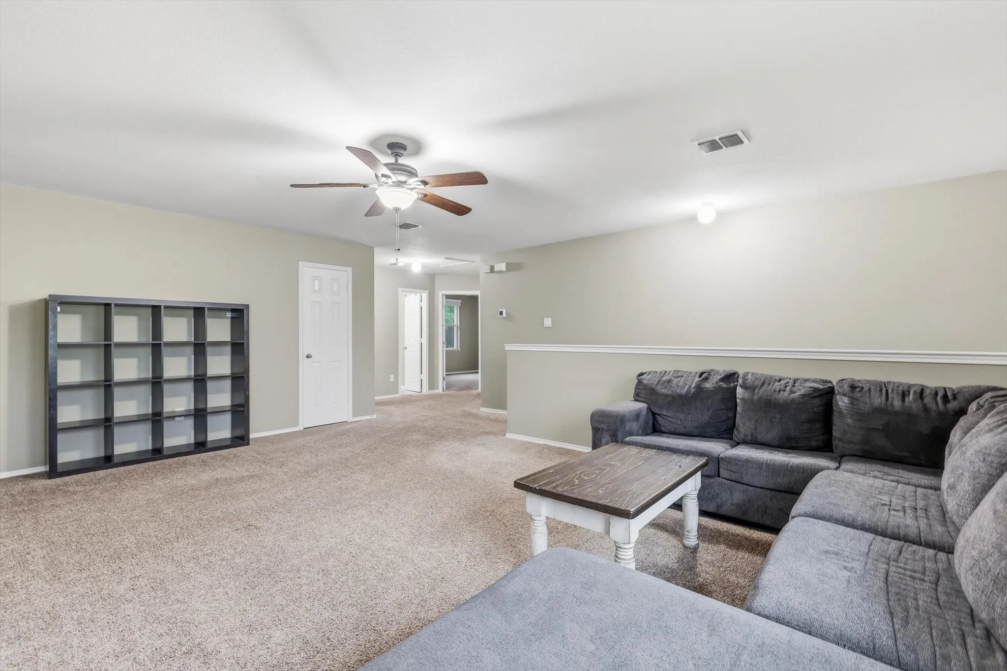 Single Family Residence For Sale in Denton County , 16637 Woodside Drive, Fort Worth, Texas 76247, 4 Bedroom, 3 Bathroom, 2 Garage spaces, 2,611 Sqft, built in 2005, mls#21341573, Real Estate Agent in Fort Worth, Homes For Sale in Denton county, Homes For Sale in Fort Worth, Realtor in Fort Worth Texas, Real Estate Brokerage Independent Realty Texas, Luminita Cordes Realtor