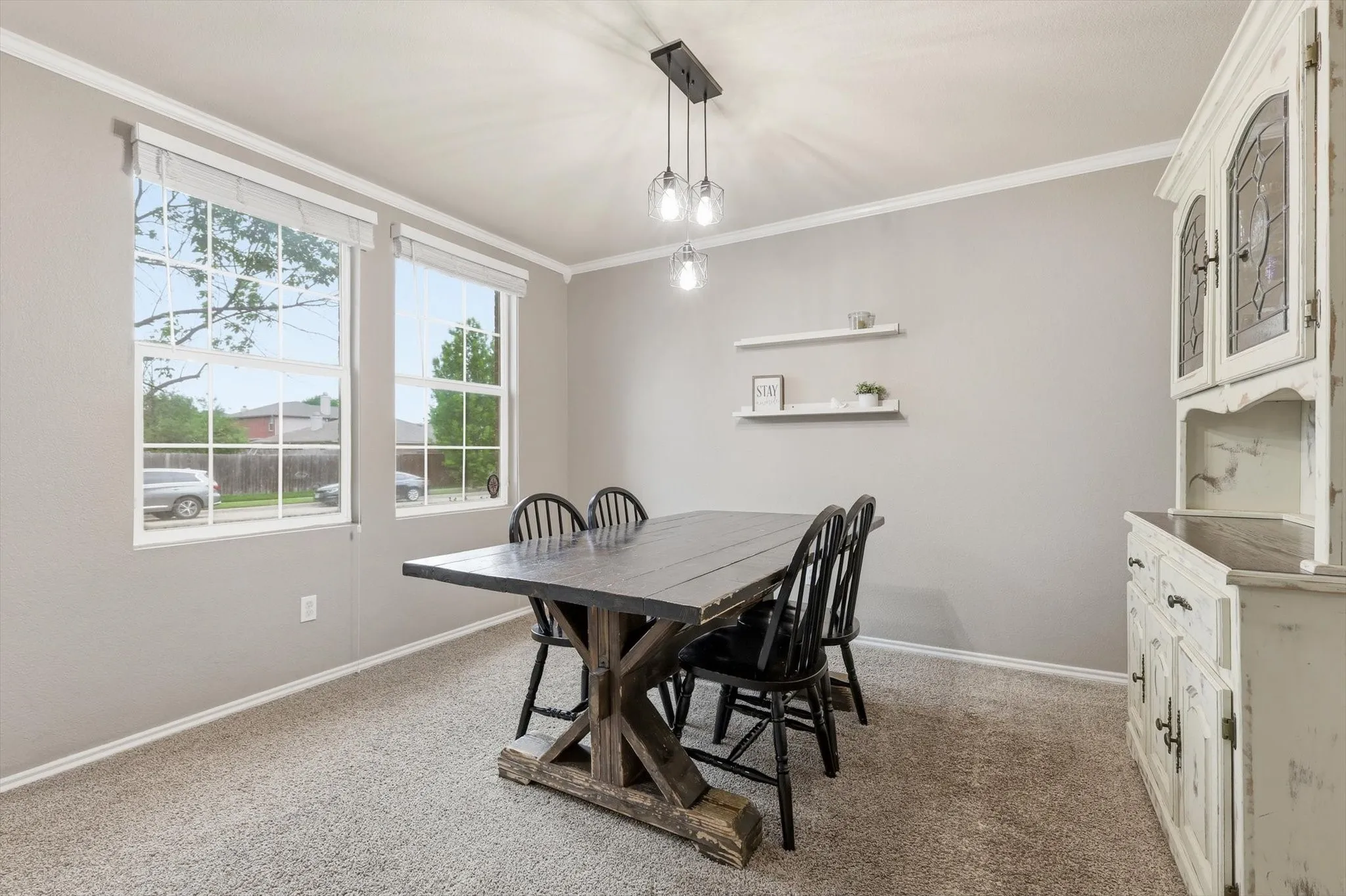 Single Family Residence For Sale in Denton County , 16637 Woodside Drive, Fort Worth, Texas 76247, 4 Bedroom, 3 Bathroom, 2 Garage spaces, 2,611 Sqft, built in 2005, mls#21341573, Real Estate Agent in Fort Worth, Homes For Sale in Denton county, Homes For Sale in Fort Worth, Realtor in Fort Worth Texas, Real Estate Brokerage Independent Realty Texas, Luminita Cordes Realtor