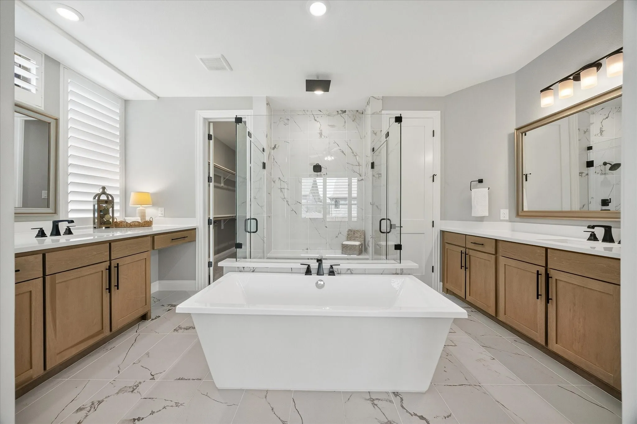 Single Family Residence For Sale in Rockwall County , 3718 Herrick Street, Rockwall, Texas 75032, 5 Bedroom, 4 Bathroom, 3 Garage spaces, 4,144 Sqft, built in 2025, mls#21341247, Real Estate Agent in Rockwall, Homes For Sale in Rockwall county, Homes For Sale in Rockwall, Realtor in Rockwall Texas, Real Estate Brokerage Independent Realty Texas, Luminita Cordes Realtor