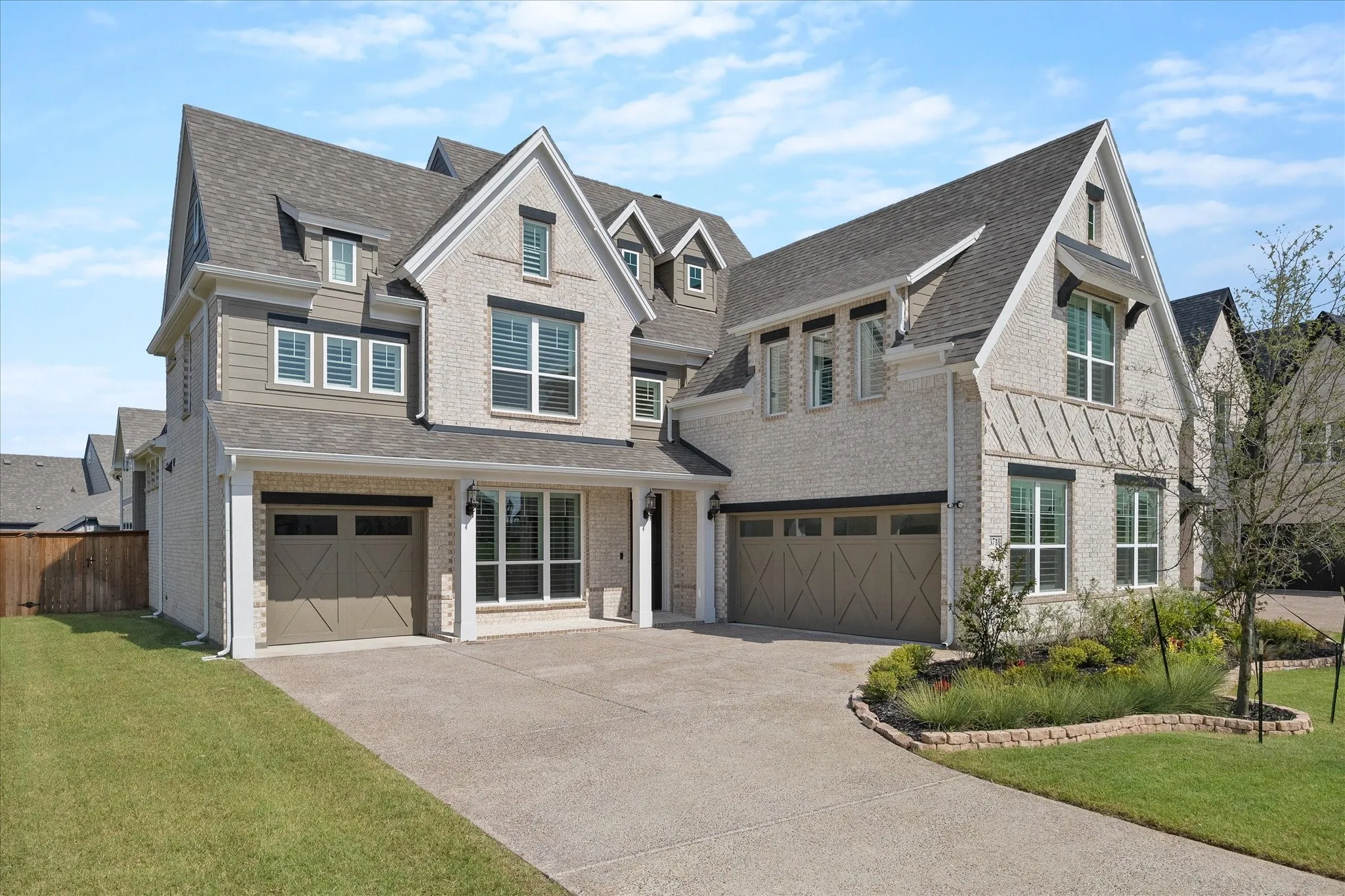 Single Family Residence For Sale in Rockwall County , 3718 Herrick Street, Rockwall, Texas 75032, 5 Bedroom, 4 Bathroom, 3 Garage spaces, 4,144 Sqft, built in 2025, mls#21341247, Real Estate Agent in Rockwall, Homes For Sale in Rockwall county, Homes For Sale in Rockwall, Realtor in Rockwall Texas, Real Estate Brokerage Independent Realty Texas, Luminita Cordes Realtor