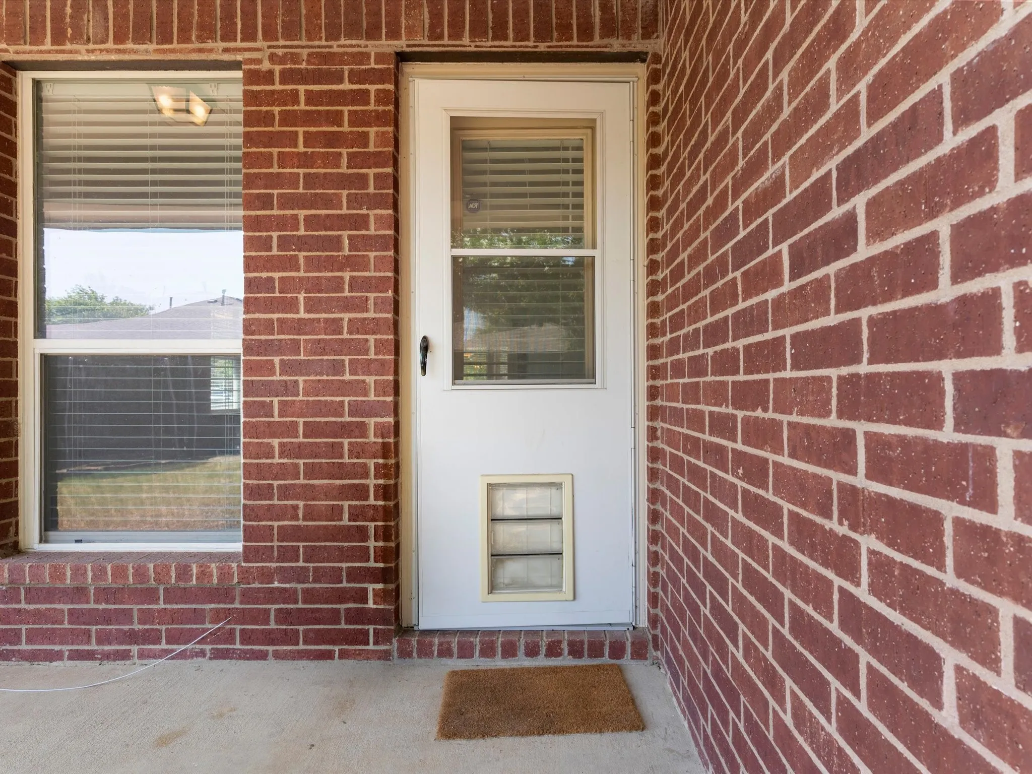Single Family Residence For Sale in Denton County , 4105 Freedom Lane, Frisco, Texas 75033, 3 Bedroom, 2 Bathroom, 2 Garage spaces, 1,919 Sqft, built in 2002, mls#21334384, Real Estate Agent in Frisco, Homes For Sale in Denton county, Homes For Sale in Frisco, Realtor in Frisco Texas, Real Estate Brokerage Independent Realty Texas, Luminita Cordes Realtor