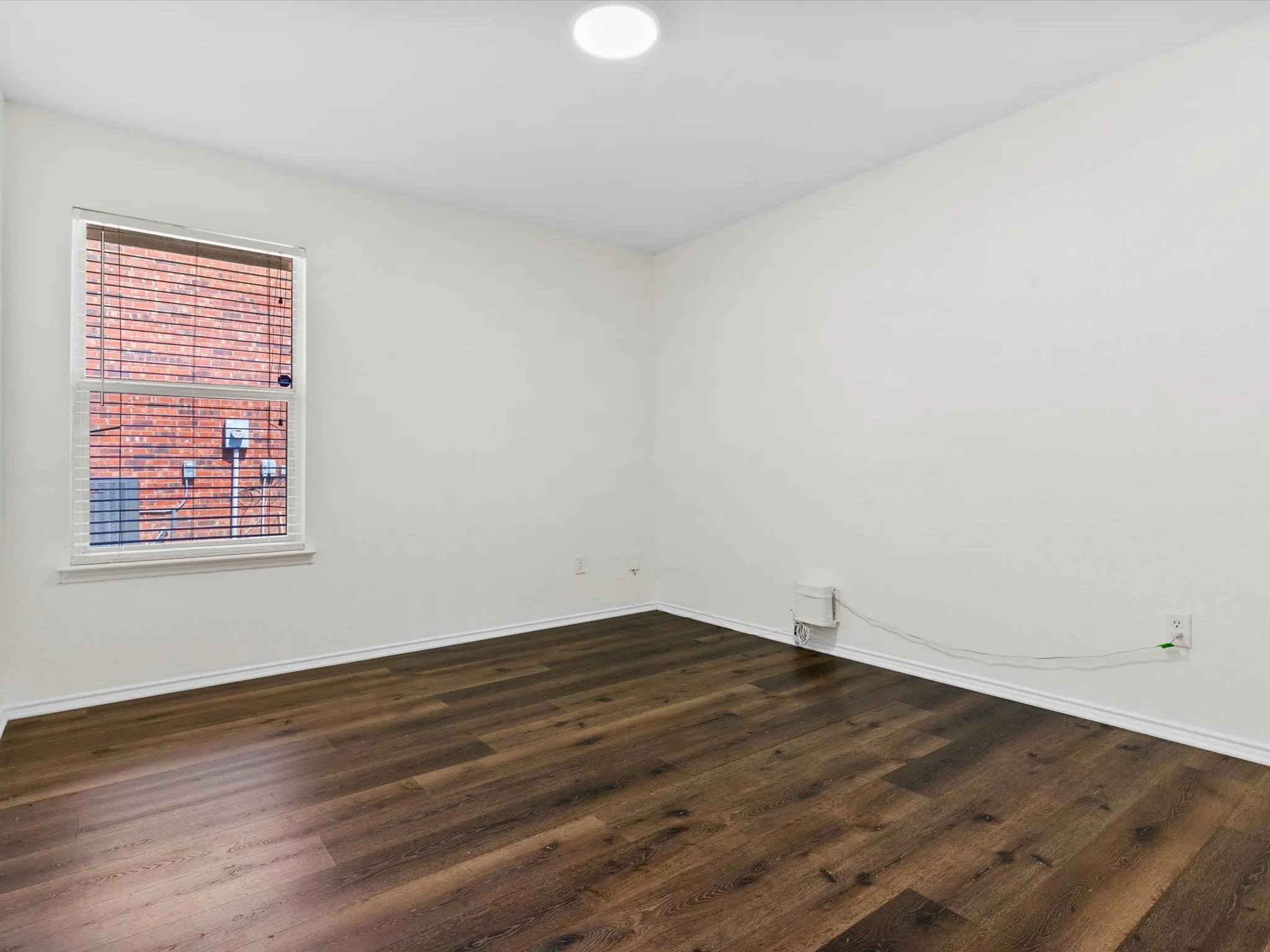 Single Family Residence For Sale in Denton County , 4105 Freedom Lane, Frisco, Texas 75033, 3 Bedroom, 2 Bathroom, 2 Garage spaces, 1,919 Sqft, built in 2002, mls#21334384, Real Estate Agent in Frisco, Homes For Sale in Denton county, Homes For Sale in Frisco, Realtor in Frisco Texas, Real Estate Brokerage Independent Realty Texas, Luminita Cordes Realtor