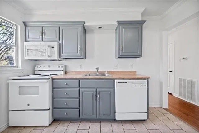 Single Family Residence For Sale in Collin County , 8760 S County Road, Frisco, Texas 75034, 3 Bedroom, 1 Bathroom, Garage spaces, 1,035 Sqft, built in 1956, mls#21336677, Real Estate Agent in Frisco, Homes For Sale in Collin county, Homes For Sale in Frisco, Realtor in Frisco Texas, Real Estate Brokerage Independent Realty Texas, Luminita Cordes Realtor