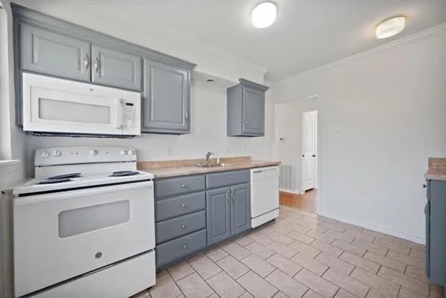 Single Family Residence For Sale in Collin County , 8760 S County Road, Frisco, Texas 75034, 3 Bedroom, 1 Bathroom, Garage spaces, 1,035 Sqft, built in 1956, mls#21336677, Real Estate Agent in Frisco, Homes For Sale in Collin county, Homes For Sale in Frisco, Realtor in Frisco Texas, Real Estate Brokerage Independent Realty Texas, Luminita Cordes Realtor