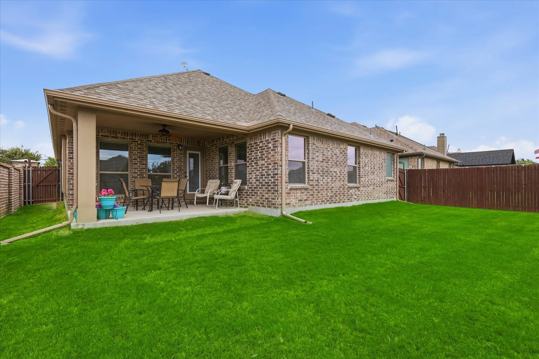 Single Family Residence For Sale in Collin County , 4200 Cherry Lane, Melissa, Texas 75454, 3 Bedroom, 2 Bathroom, 2 Garage spaces, 1,970 Sqft, built in 2017, mls#21340699, Real Estate Agent in Melissa, Homes For Sale in Collin county, Homes For Sale in Melissa, Realtor in Melissa Texas, Real Estate Brokerage Independent Realty Texas, Luminita Cordes Realtor