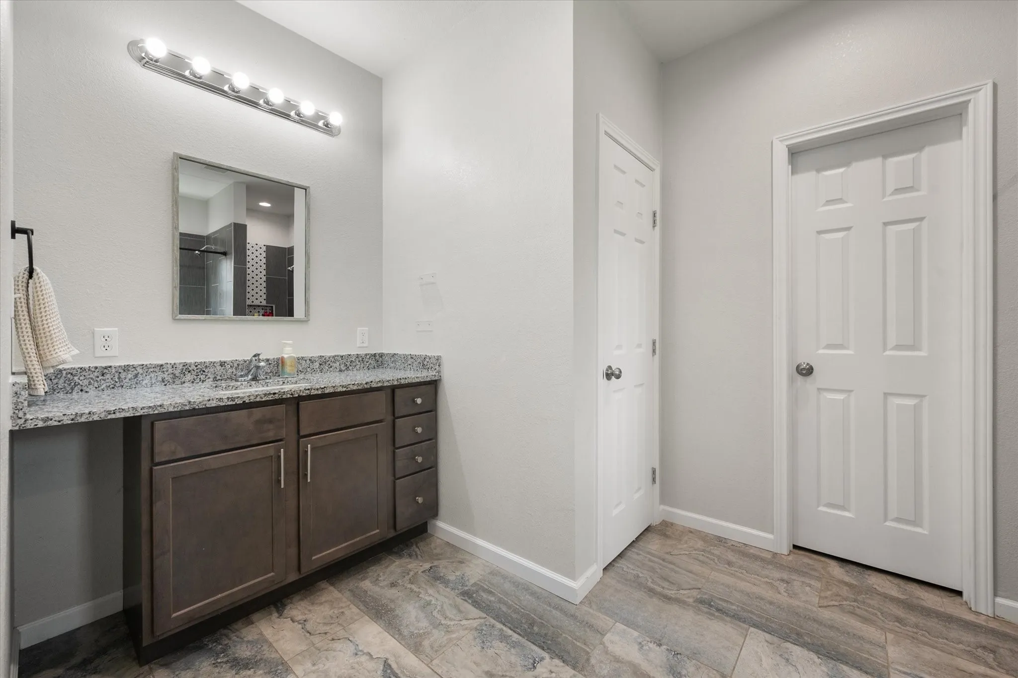 Single Family Residence For Sale in Freestone County , 219 County Road 1260, Fairfield, Texas 75840, 3 Bedroom, 2 Bathroom, 1 Garage spaces, 1,364 Sqft, built in 2023, mls#21338530, Real Estate Agent in Fairfield, Homes For Sale in Freestone county, Homes For Sale in Fairfield, Realtor in Fairfield Texas, Real Estate Brokerage Independent Realty Texas, Luminita Cordes Realtor