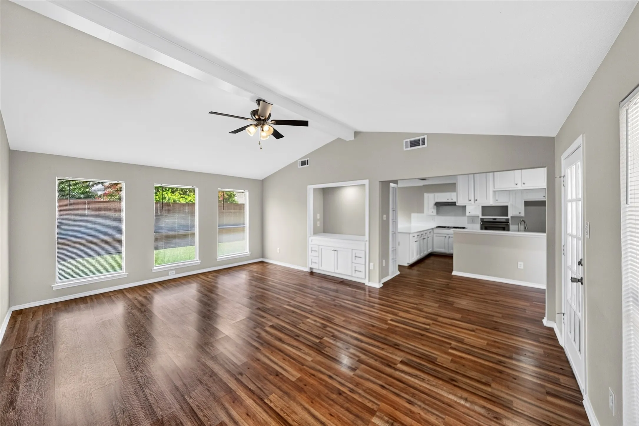 Single Family Residence For Sale in Dallas County , 6026 White Rose Trail, Dallas, Texas 75248, 3 Bedroom, 2 Bathroom, 2 Garage spaces, 2,320 Sqft, built in 1979, Price $600,000, mls#21341524, Real Estate Agent in Dallas, Homes For Sale in Dallas county, Homes For Sale in Dallas, Realtor in Dallas Texas, Real Estate Brokerage Independent Realty Texas, Luminita Cordes Realtor