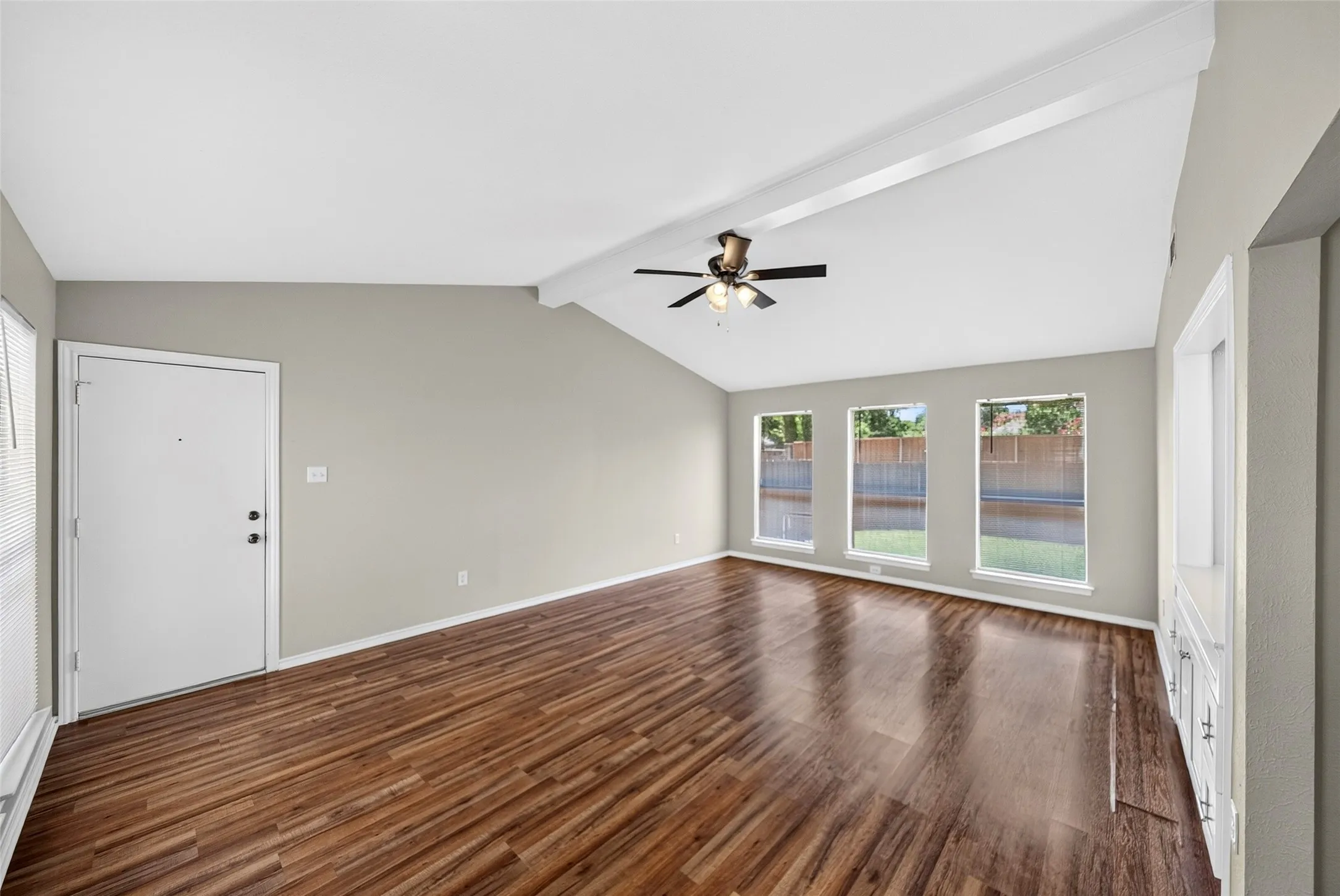 Single Family Residence For Sale in Dallas County , 6026 White Rose Trail, Dallas, Texas 75248, 3 Bedroom, 2 Bathroom, 2 Garage spaces, 2,320 Sqft, built in 1979, Price $600,000, mls#21341524, Real Estate Agent in Dallas, Homes For Sale in Dallas county, Homes For Sale in Dallas, Realtor in Dallas Texas, Real Estate Brokerage Independent Realty Texas, Luminita Cordes Realtor
