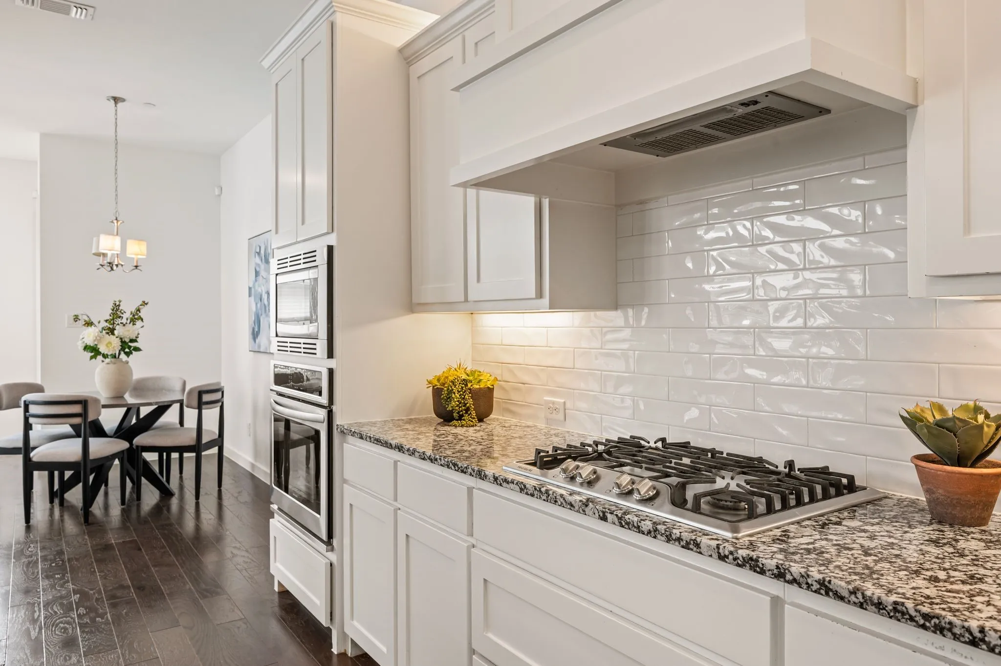 Townhouse For Sale in Tarrant County , 8854 Ice House Drive, North Richland Hills, Texas 76180, 2 Bedroom, 3 Bathroom, 2 Garage spaces, 2,030 Sqft, built in 2019, mls#21341462, Real Estate Agent in North Richland Hills, Homes For Sale in Tarrant county, Homes For Sale in North Richland Hills, Realtor in North Richland Hills Texas, Real Estate Brokerage Independent Realty Texas, Luminita Cordes Realtor