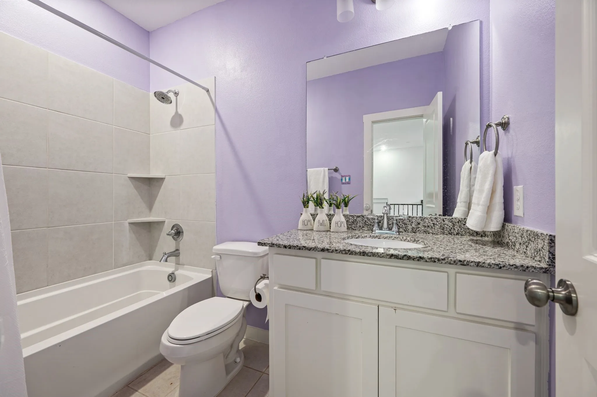 full bath on 2nd floor