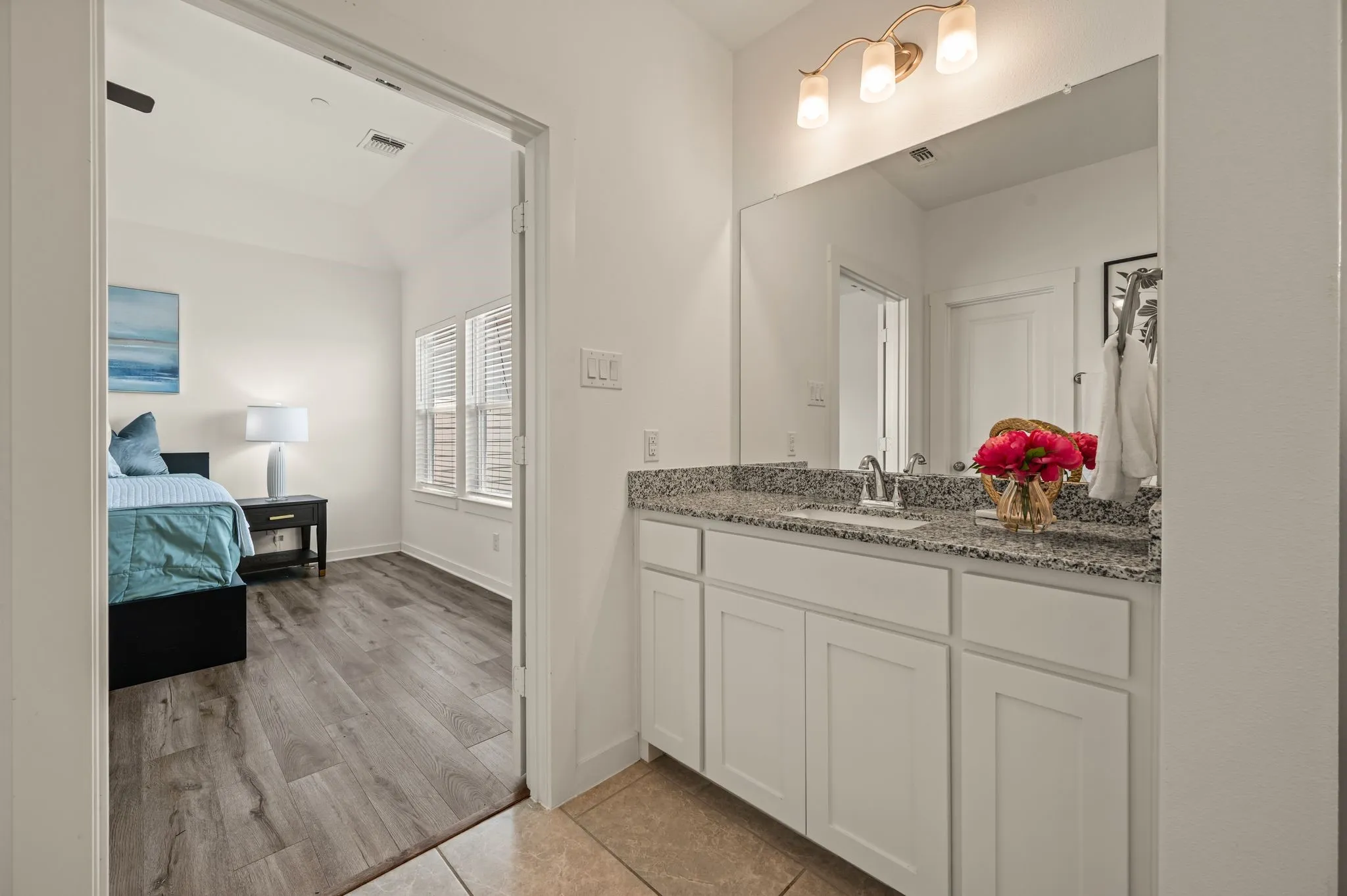 Townhouse For Sale in Tarrant County , 8854 Ice House Drive, North Richland Hills, Texas 76180, 2 Bedroom, 3 Bathroom, 2 Garage spaces, 2,030 Sqft, built in 2019, mls#21341462, Real Estate Agent in North Richland Hills, Homes For Sale in Tarrant county, Homes For Sale in North Richland Hills, Realtor in North Richland Hills Texas, Real Estate Brokerage Independent Realty Texas, Luminita Cordes Realtor