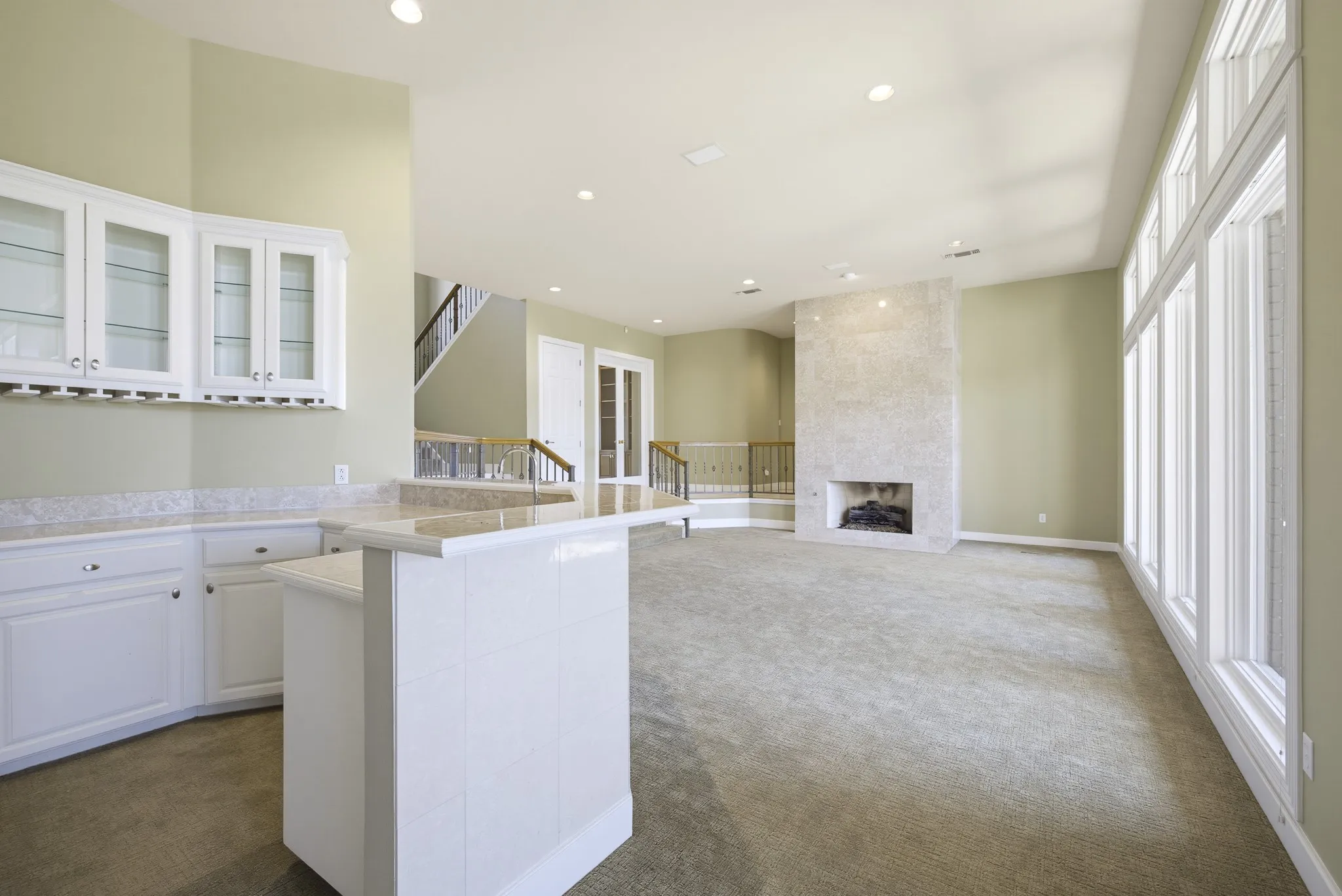 Single Family Residence For Sale in Tarrant County , 5916 Forest Highlands Drive, Fort Worth, Texas 76132, 4 Bedroom, 5 Bathroom, 3 Garage spaces, 6,166 Sqft, built in 1993, mls#21330674, Real Estate Agent in Fort Worth, Homes For Sale in Tarrant county, Homes For Sale in Fort Worth, Realtor in Fort Worth Texas, Real Estate Brokerage Independent Realty Texas, Luminita Cordes Realtor