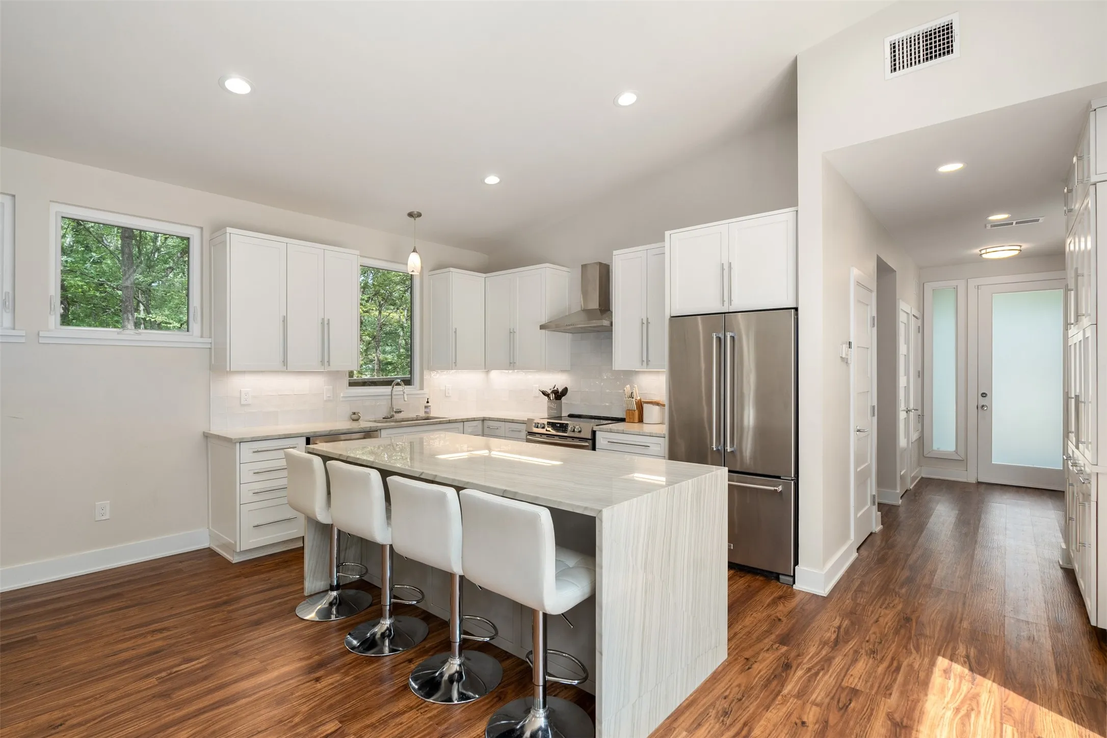 Single Family Residence For Sale in Henderson County , 143 Arbolado Blvd, Gun Barrel City, Texas 75156, 3 Bedrooms, 3 Bathrooms, 2 Garage spaces, 1,864 Sqft, built in 2022, Price $399,000, mls#21332319, Real Estate Agent in Gun Barrel City, Homes For Sale in Henderson county, Homes For Sale in Gun Barrel City, Realtor in Gun Barrel City Texas, Real Estate Brokerage Independent Realty Texas, Luminita Cordes Realtor