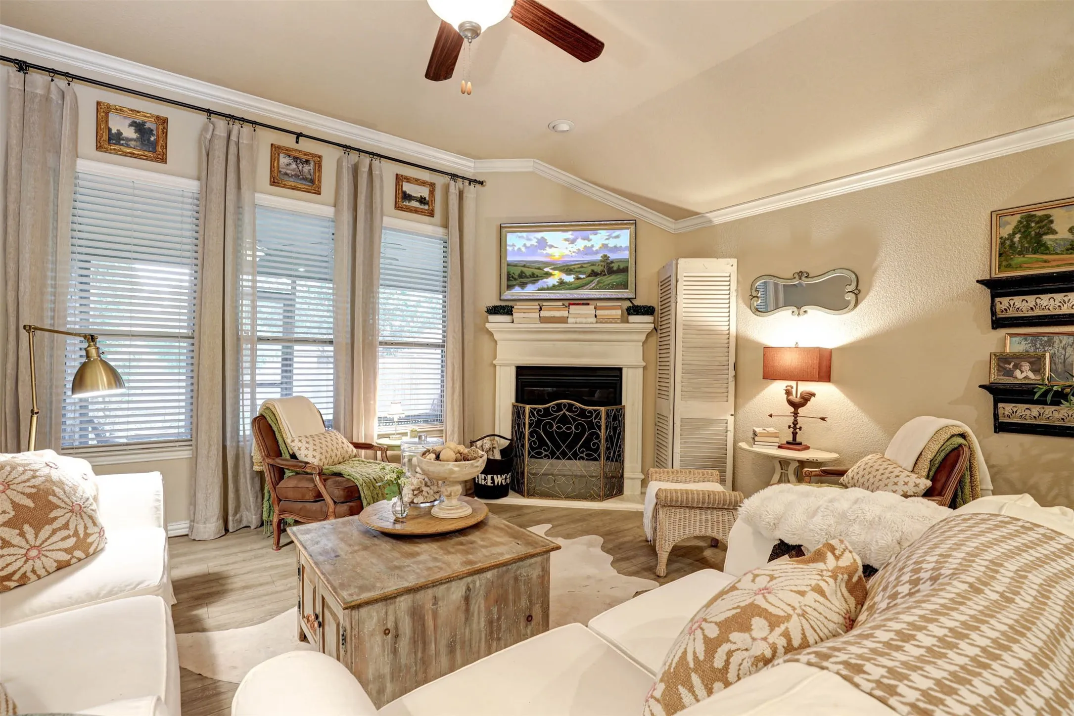 Single Family Residence For Sale in Denton County , 14724 Rocky Face Lane, Fort Worth, Texas 76052, 3 Bedroom, 2 Bathroom, 2 Garage spaces, 1,623 Sqft, built in 2018, mls#21341392, Real Estate Agent in Fort Worth, Homes For Sale in Denton county, Homes For Sale in Fort Worth, Realtor in Fort Worth Texas, Real Estate Brokerage Independent Realty Texas, Luminita Cordes Realtor