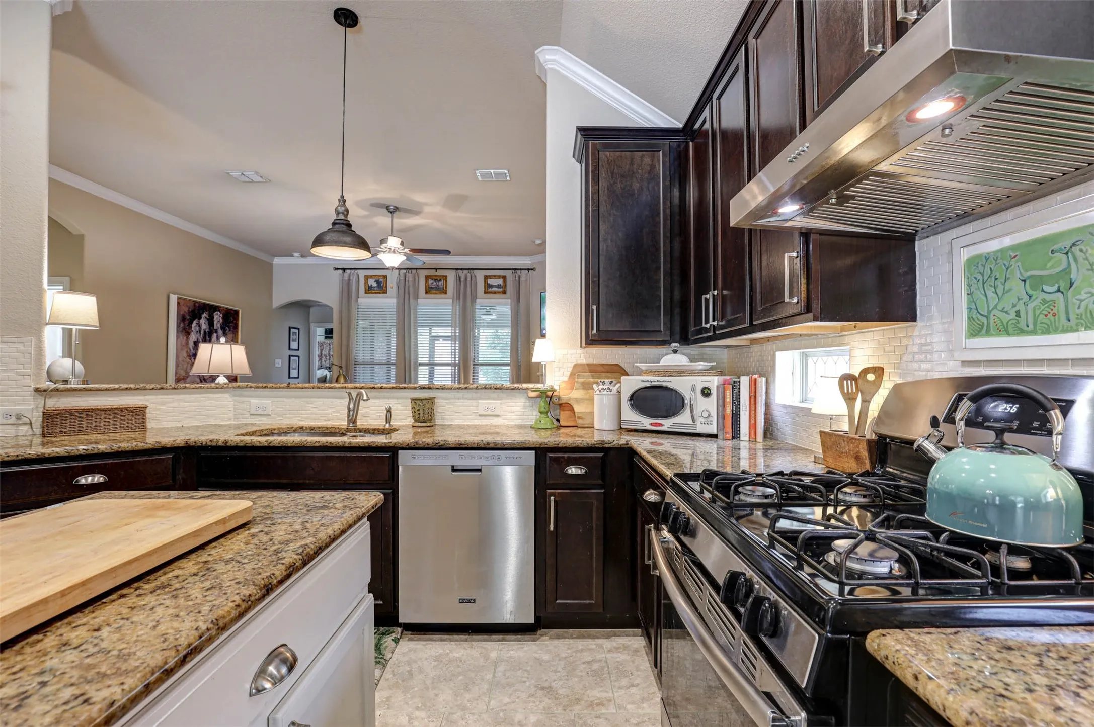 Single Family Residence For Sale in Denton County , 14724 Rocky Face Lane, Fort Worth, Texas 76052, 3 Bedroom, 2 Bathroom, 2 Garage spaces, 1,623 Sqft, built in 2018, mls#21341392, Real Estate Agent in Fort Worth, Homes For Sale in Denton county, Homes For Sale in Fort Worth, Realtor in Fort Worth Texas, Real Estate Brokerage Independent Realty Texas, Luminita Cordes Realtor