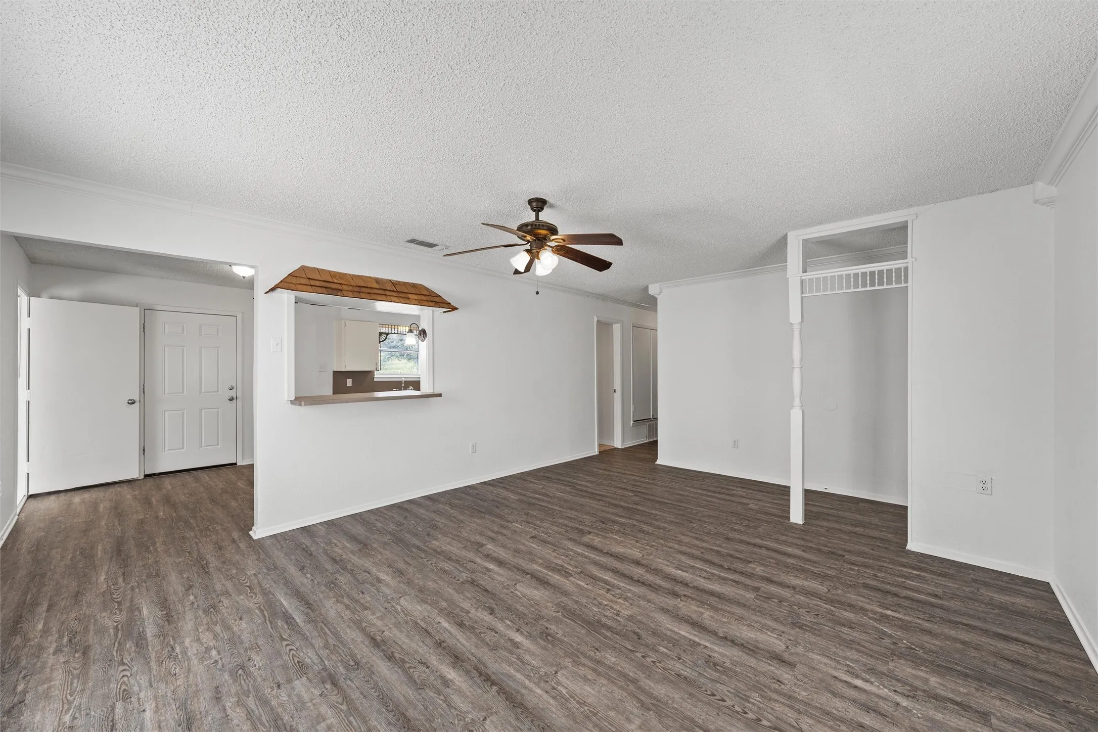 Single Family Residence For Sale in Mc Lennan County , 1374 Saffles Road, Robinson, Texas 76706, 3 Bedroom, 2 Bathroom, Garage spaces, 1,136 Sqft, built in 1982, mls#21341631, Real Estate Agent in Robinson, Homes For Sale in Mc Lennan county, Homes For Sale in Robinson, Realtor in Robinson Texas, Real Estate Brokerage Independent Realty Texas, Luminita Cordes Realtor
