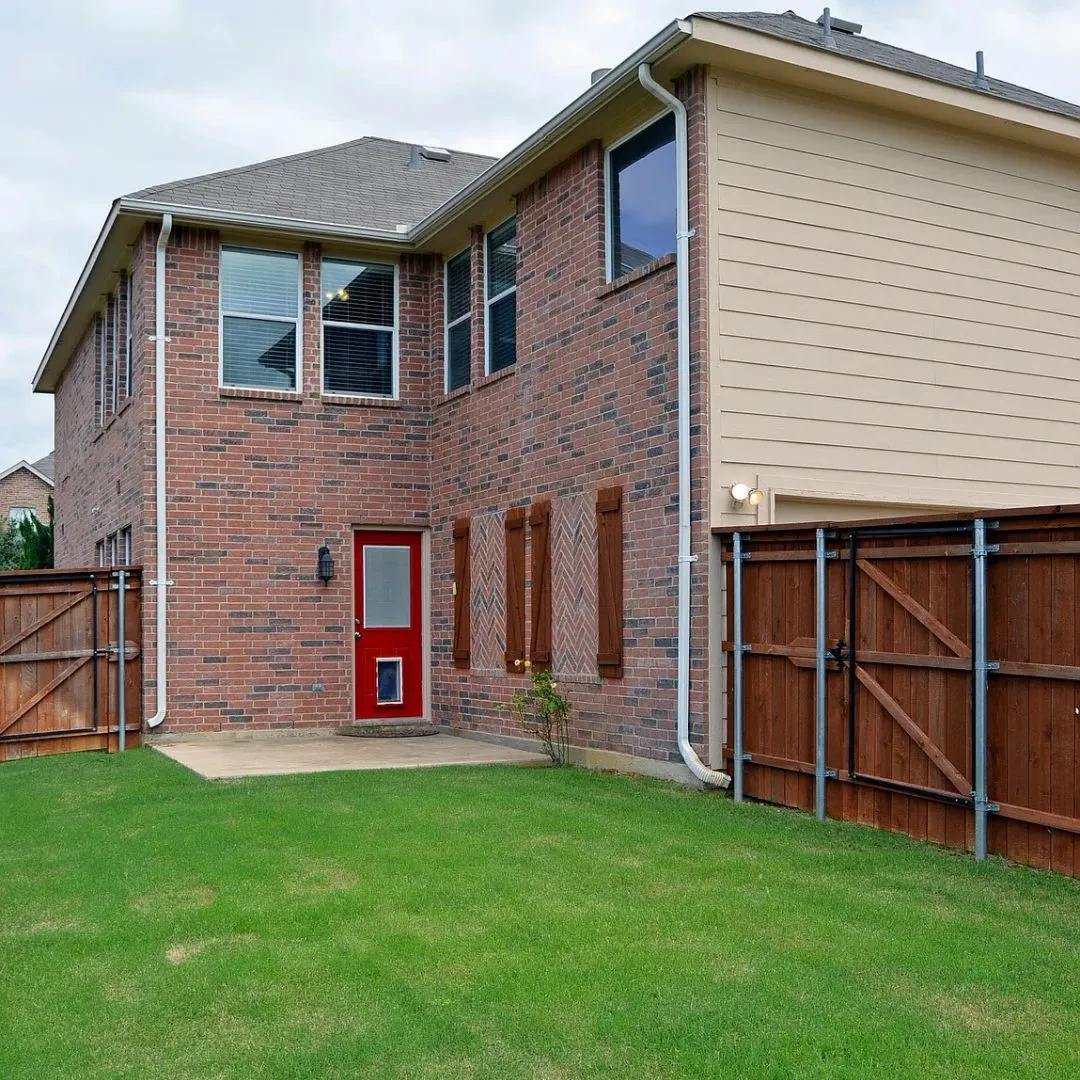 Single Family Residence For Rent in Denton County , 3700 Camino Real Trail, Denton, Texas 76208, 3 Bedroom, 3 Bathroom, 2 Garage spaces, 1,812 Sqft, built in 2007, mls#21338728, Real Estate Agent in Denton, Homes For Rent in Denton county, Homes For Rent in Denton, Realtor in Denton Texas, Real Estate Brokerage Independent Realty Texas, Luminita Cordes Realtor