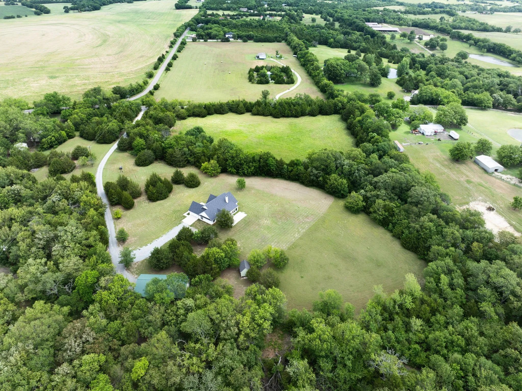 Farm For Sale in Grayson County , 38 Jubilee Farm Road, Bells, Texas 75414, 0, 4 Bathroom, 2 Garage spaces, 2,365 Sqft, built in 2017, mls#21341650, Real Estate Agent in Bells, Homes For Sale in Grayson county, Homes For Sale in Bells, Realtor in Bells Texas, Real Estate Brokerage Independent Realty Texas, Luminita Cordes Realtor