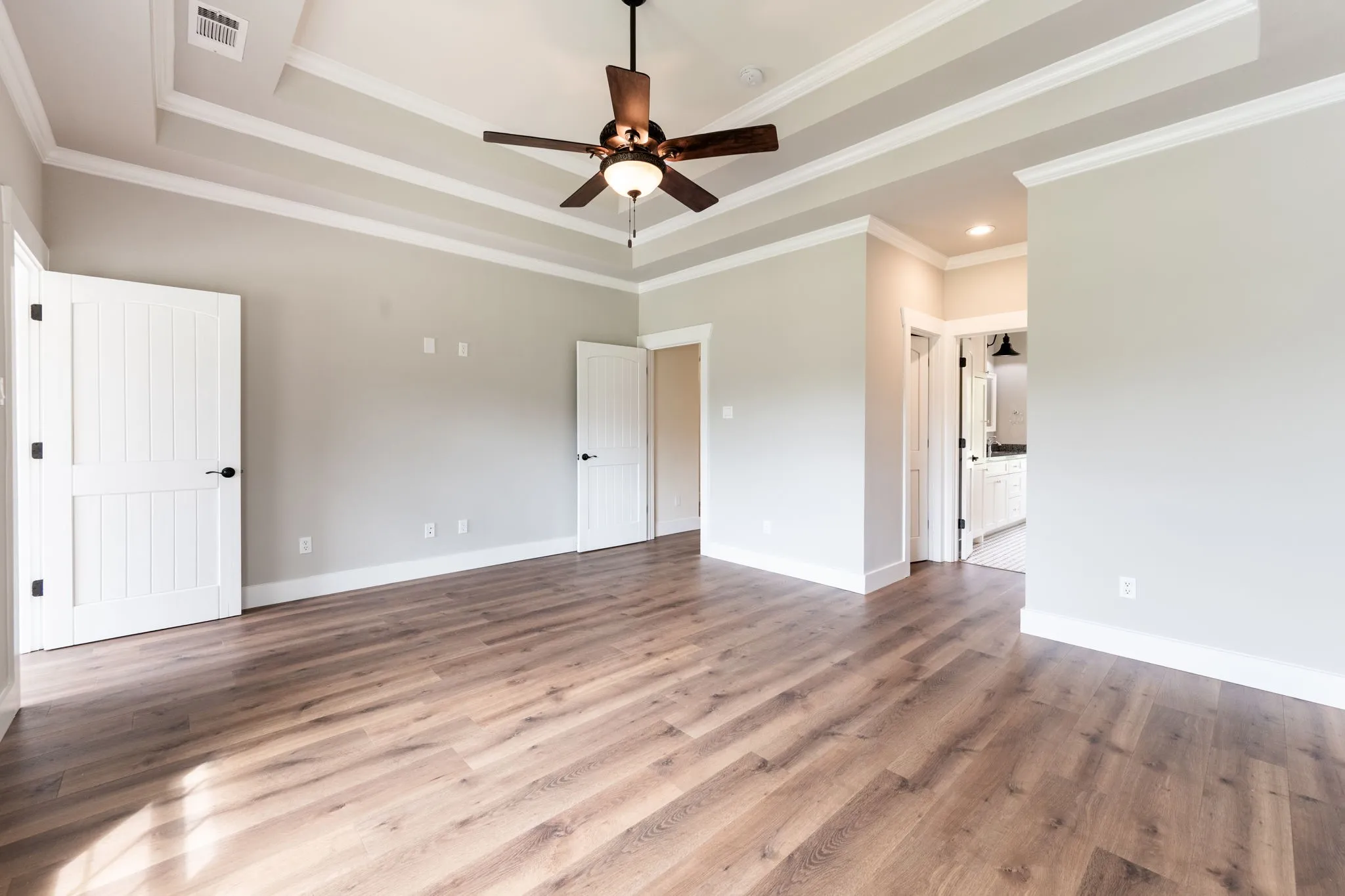Farm For Sale in Grayson County , 38 Jubilee Farm Road, Bells, Texas 75414, 0, 4 Bathroom, 2 Garage spaces, 2,365 Sqft, built in 2017, mls#21341650, Real Estate Agent in Bells, Homes For Sale in Grayson county, Homes For Sale in Bells, Realtor in Bells Texas, Real Estate Brokerage Independent Realty Texas, Luminita Cordes Realtor