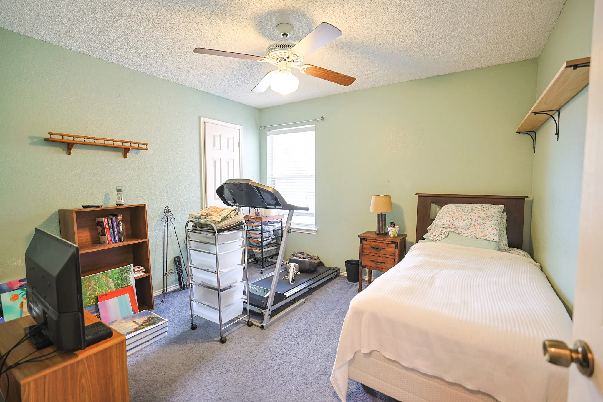 Single Family Residence For Sale in Parker County , 651 Gregory Street 1, Weatherford, Texas 76087, 3 Bedroom, 2 Bathroom, Garage spaces, 2,021 Sqft, built in 1989, mls#21341027, Real Estate Agent in Weatherford, Homes For Sale in Parker county, Homes For Sale in Weatherford, Realtor in Weatherford Texas, Real Estate Brokerage Independent Realty Texas, Luminita Cordes Realtor