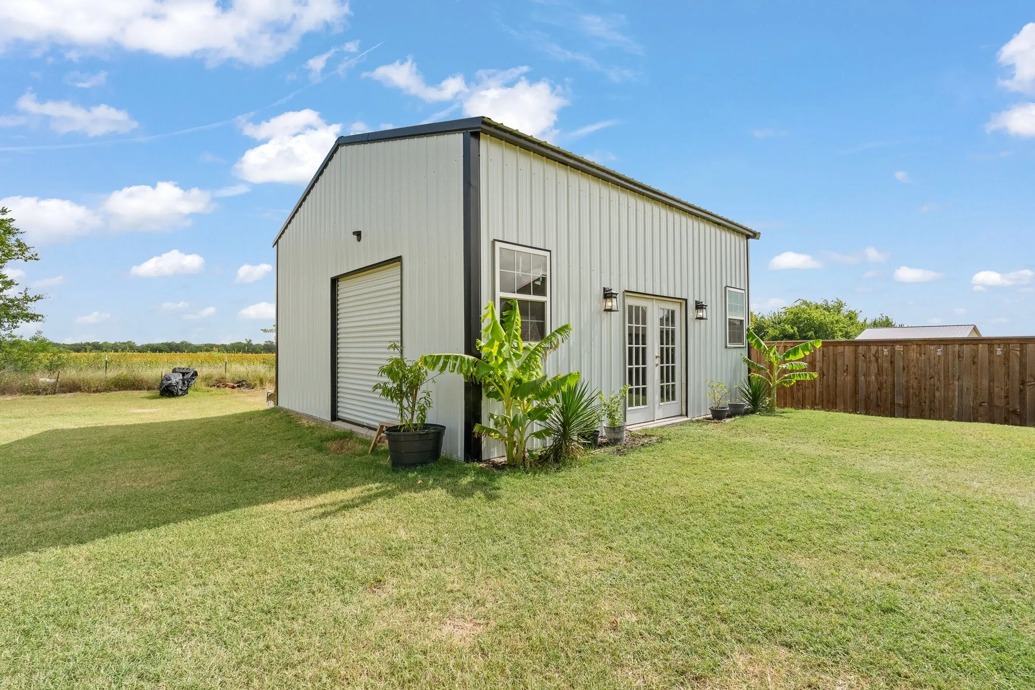Single Family Residence For Sale in Johnson County , 9448 Wildcat Ridge, Godley, Texas 76044, 5 Bedroom, 3 Bathroom, 2 Garage spaces, 2,160 Sqft, built in 2021, mls#21341602, Real Estate Agent in Godley, Homes For Sale in Johnson county, Homes For Sale in Godley, Realtor in Godley Texas, Real Estate Brokerage Independent Realty Texas, Luminita Cordes Realtor