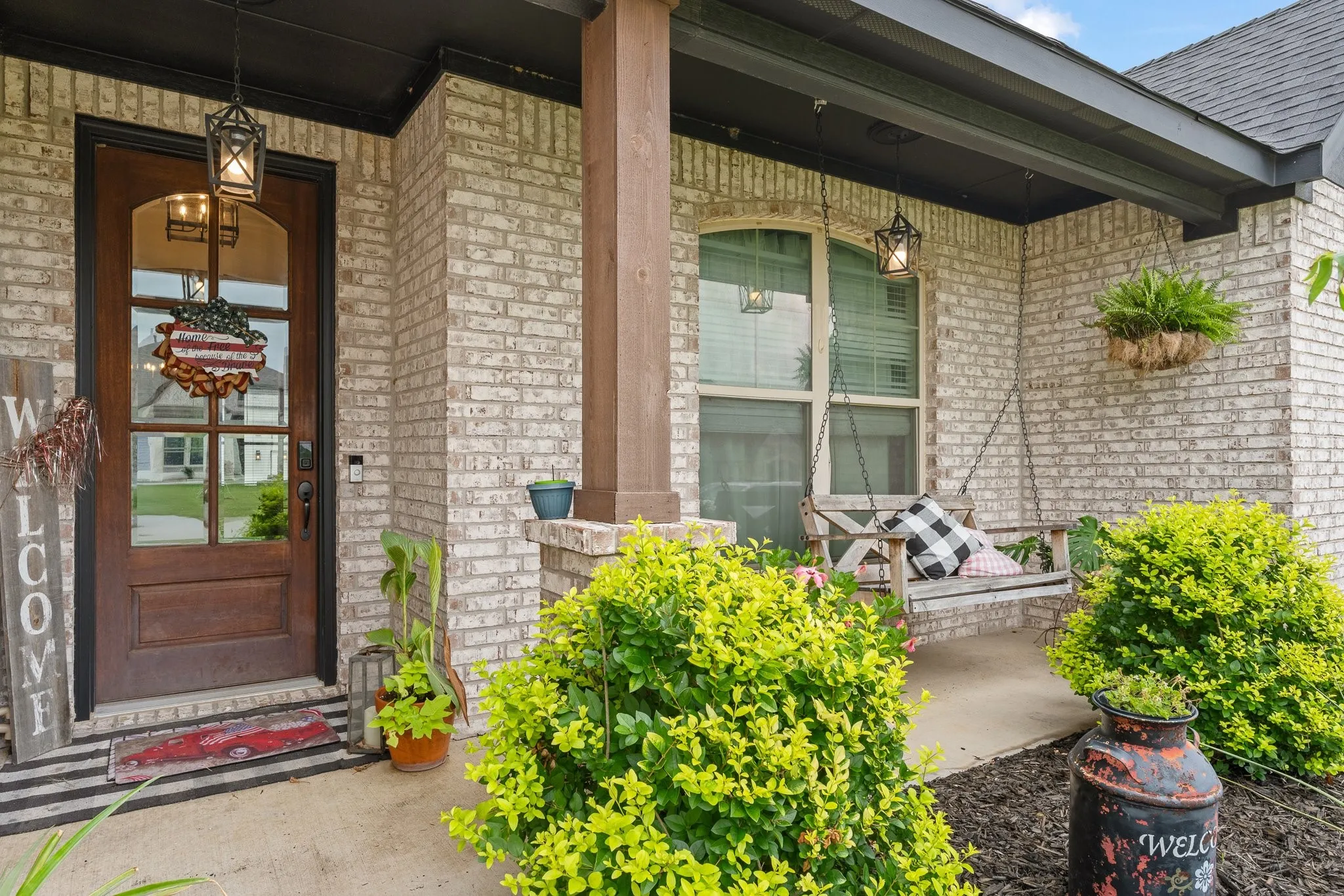 Single Family Residence For Sale in Johnson County , 9448 Wildcat Ridge, Godley, Texas 76044, 5 Bedroom, 3 Bathroom, 2 Garage spaces, 2,160 Sqft, built in 2021, mls#21341602, Real Estate Agent in Godley, Homes For Sale in Johnson county, Homes For Sale in Godley, Realtor in Godley Texas, Real Estate Brokerage Independent Realty Texas, Luminita Cordes Realtor