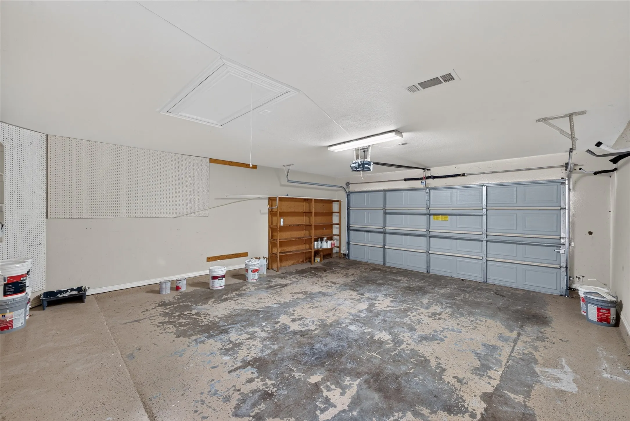 Single Family Residence For Rent in Denton County , 3731 Charter Drive, Frisco, Texas 75034, 4 Bedroom, 3 Bathroom, 2 Garage spaces, 3,301 Sqft, built in 1999, mls#21341663, Real Estate Agent in Frisco, Homes For Rent in Denton county, Homes For Rent in Frisco, Realtor in Frisco Texas, Real Estate Brokerage Independent Realty Texas, Luminita Cordes Realtor