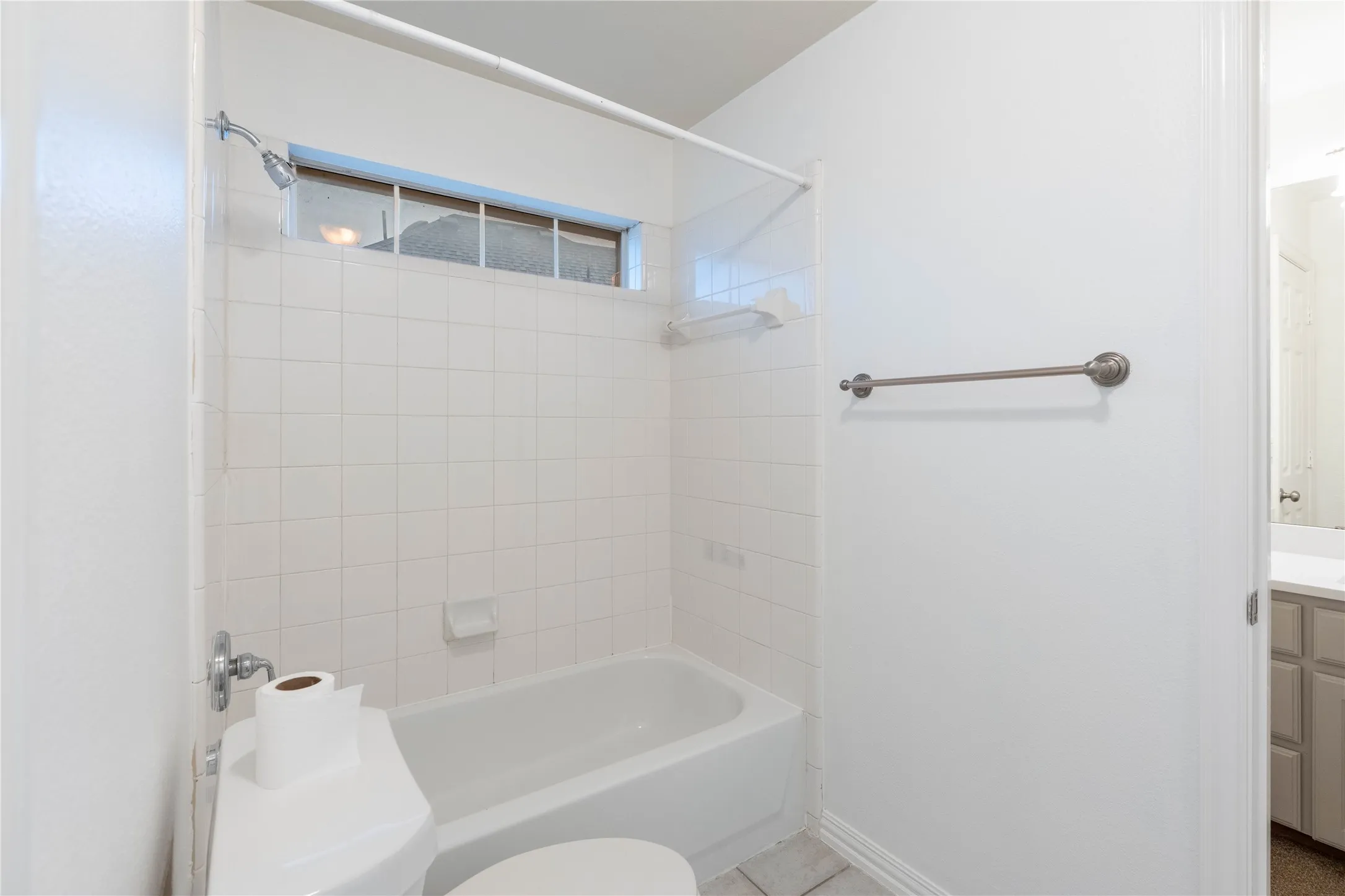 Single Family Residence For Rent in Denton County , 3731 Charter Drive, Frisco, Texas 75034, 4 Bedroom, 3 Bathroom, 2 Garage spaces, 3,301 Sqft, built in 1999, mls#21341663, Real Estate Agent in Frisco, Homes For Rent in Denton county, Homes For Rent in Frisco, Realtor in Frisco Texas, Real Estate Brokerage Independent Realty Texas, Luminita Cordes Realtor