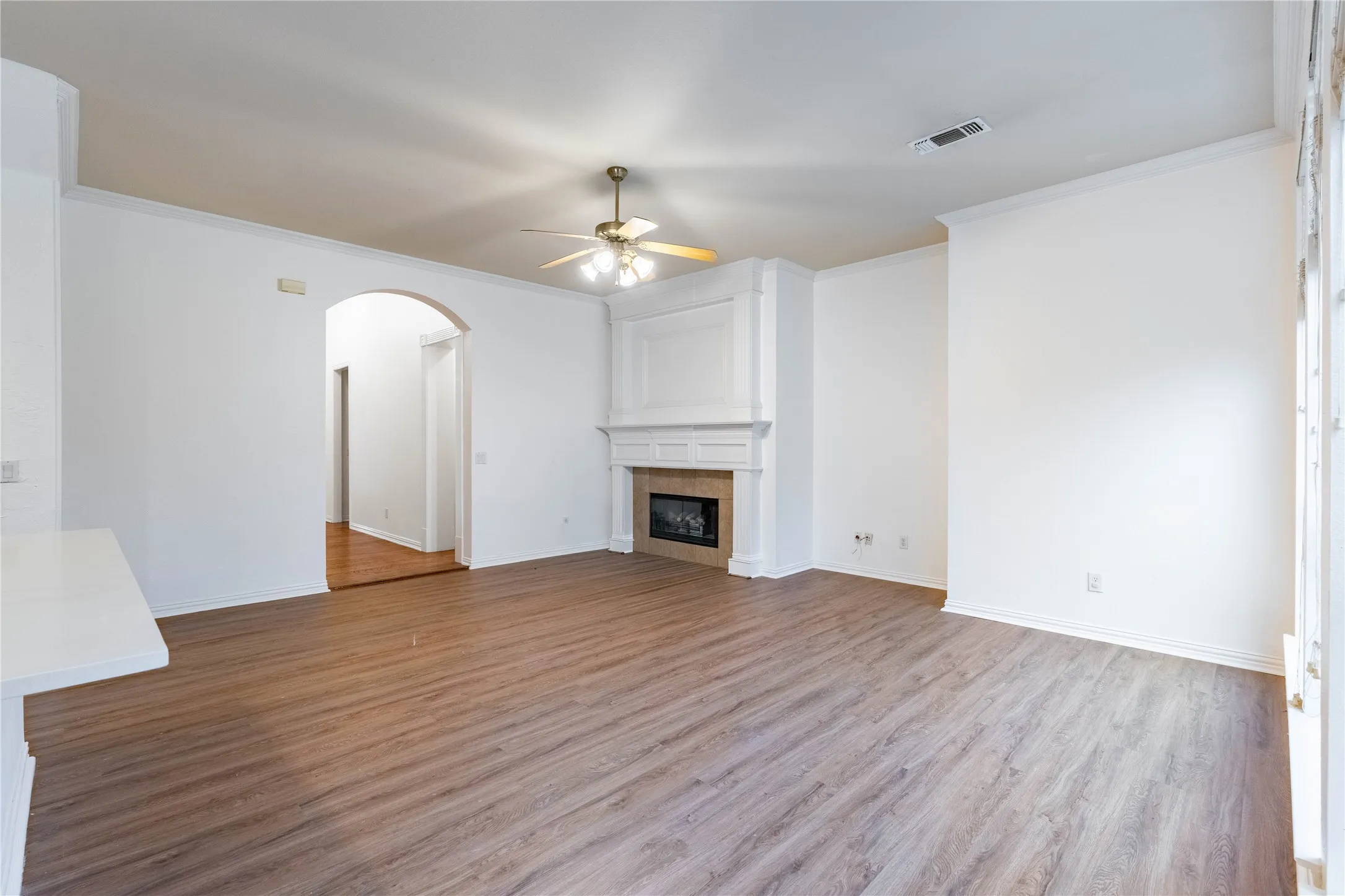 Single Family Residence For Rent in Denton County , 3731 Charter Drive, Frisco, Texas 75034, 4 Bedroom, 3 Bathroom, 2 Garage spaces, 3,301 Sqft, built in 1999, mls#21341663, Real Estate Agent in Frisco, Homes For Rent in Denton county, Homes For Rent in Frisco, Realtor in Frisco Texas, Real Estate Brokerage Independent Realty Texas, Luminita Cordes Realtor