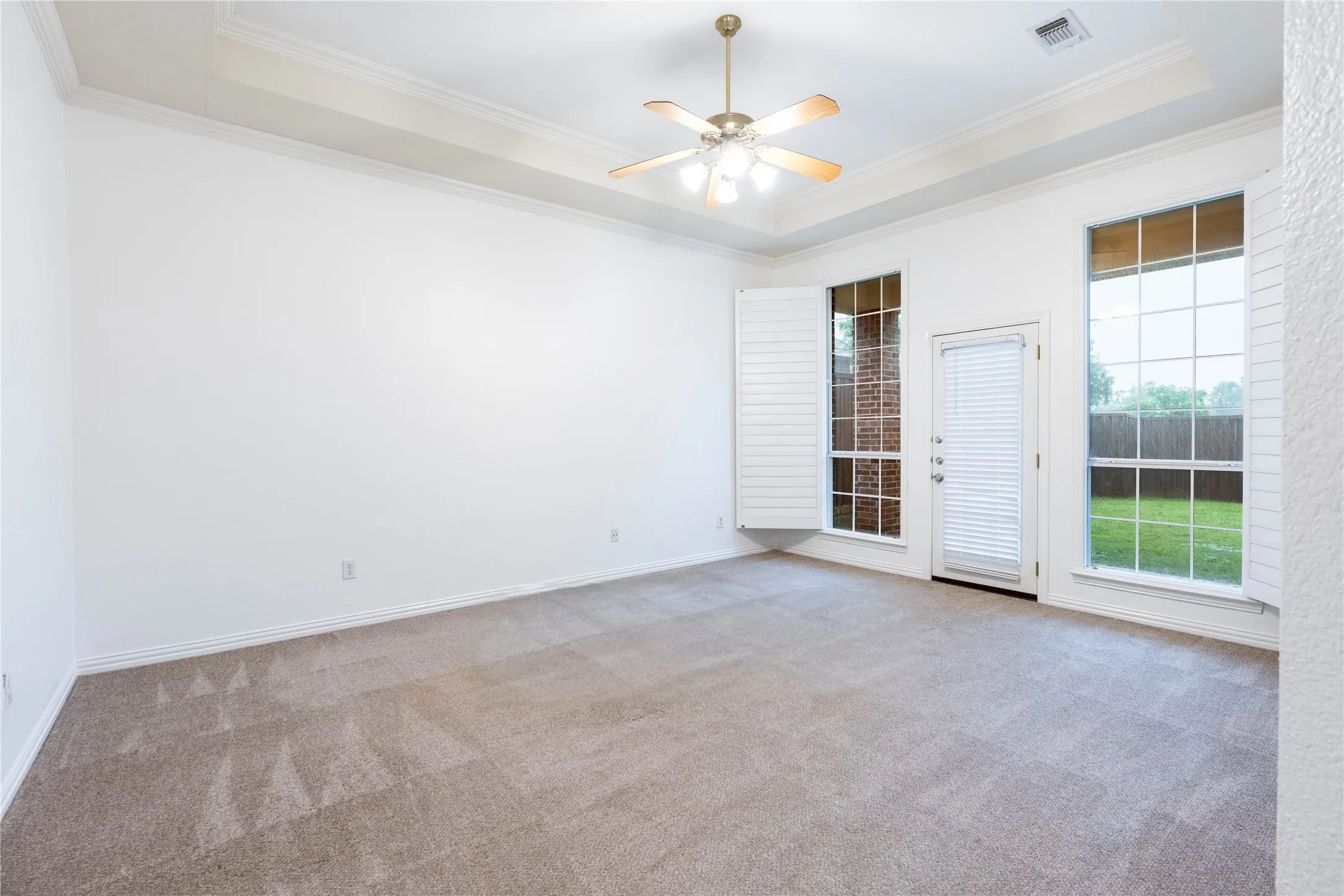 Single Family Residence For Rent in Denton County , 3731 Charter Drive, Frisco, Texas 75034, 4 Bedroom, 3 Bathroom, 2 Garage spaces, 3,301 Sqft, built in 1999, mls#21341663, Real Estate Agent in Frisco, Homes For Rent in Denton county, Homes For Rent in Frisco, Realtor in Frisco Texas, Real Estate Brokerage Independent Realty Texas, Luminita Cordes Realtor