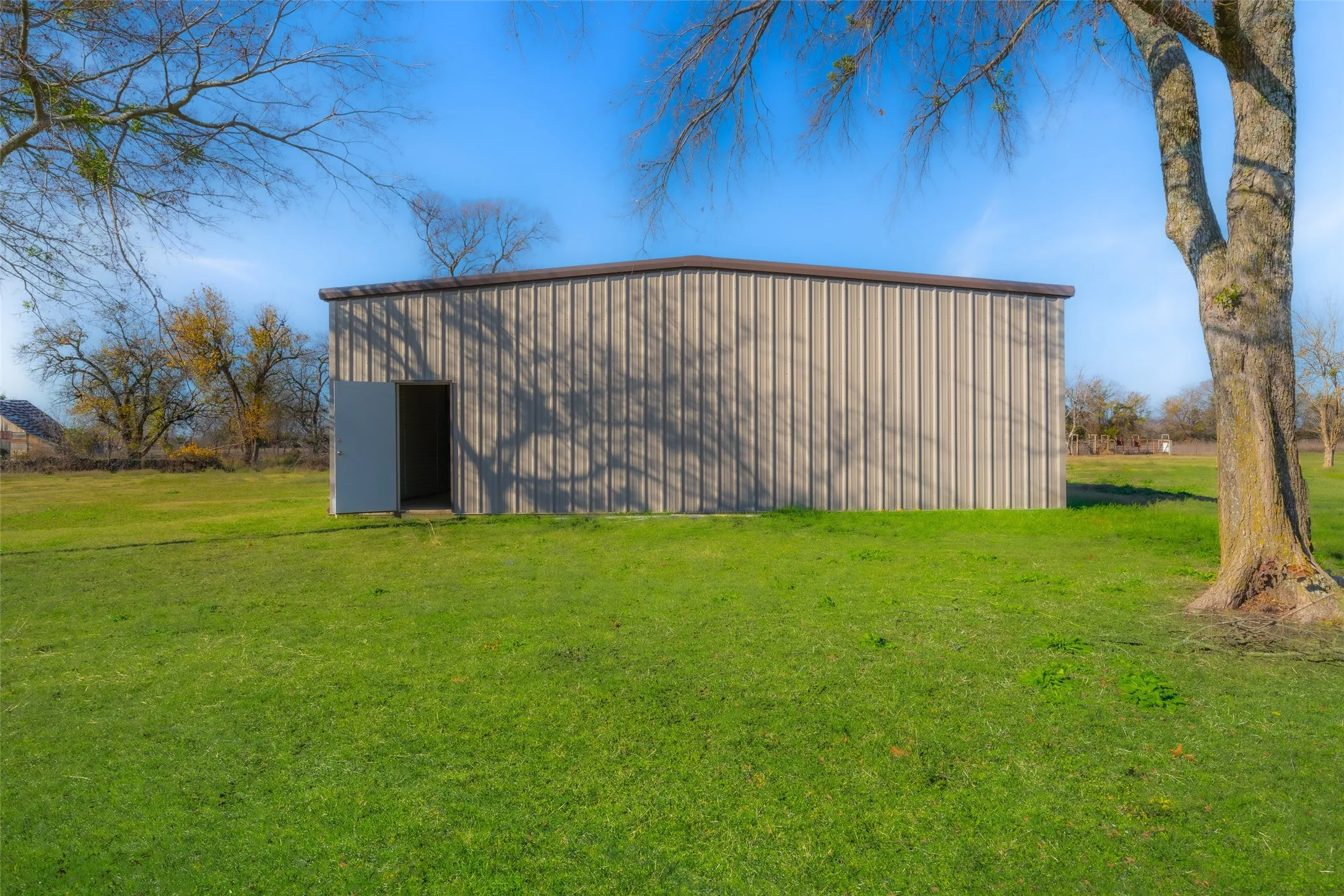 Ranch For Sale in Collin County , 2621 Fm 1827, Mc Kinney, Texas 75071, 0, 0, Garage spaces, 0 Sqft, built in 2015, mls#21297336, Real Estate Agent in Mc Kinney, Homes For Sale in Collin county, Homes For Sale in Mc Kinney, Realtor in Mc Kinney Texas, Real Estate Brokerage Independent Realty Texas, Luminita Cordes Realtor