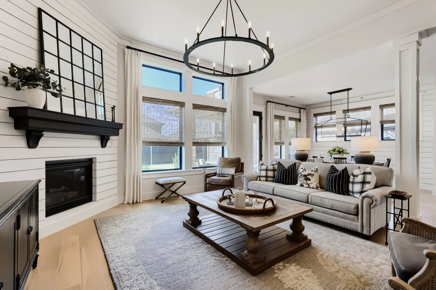 Single Family Residence For Sale in Collin County , 500 Lake Trail Lane, Prosper, Texas 75078, 5 Bedroom, 4 Bathroom, 2 Garage spaces, 3,412 Sqft, built in 2017, mls#21341592, Real Estate Agent in Prosper, Homes For Sale in Collin county, Homes For Sale in Prosper, Realtor in Prosper Texas, Real Estate Brokerage Independent Realty Texas, Luminita Cordes Realtor